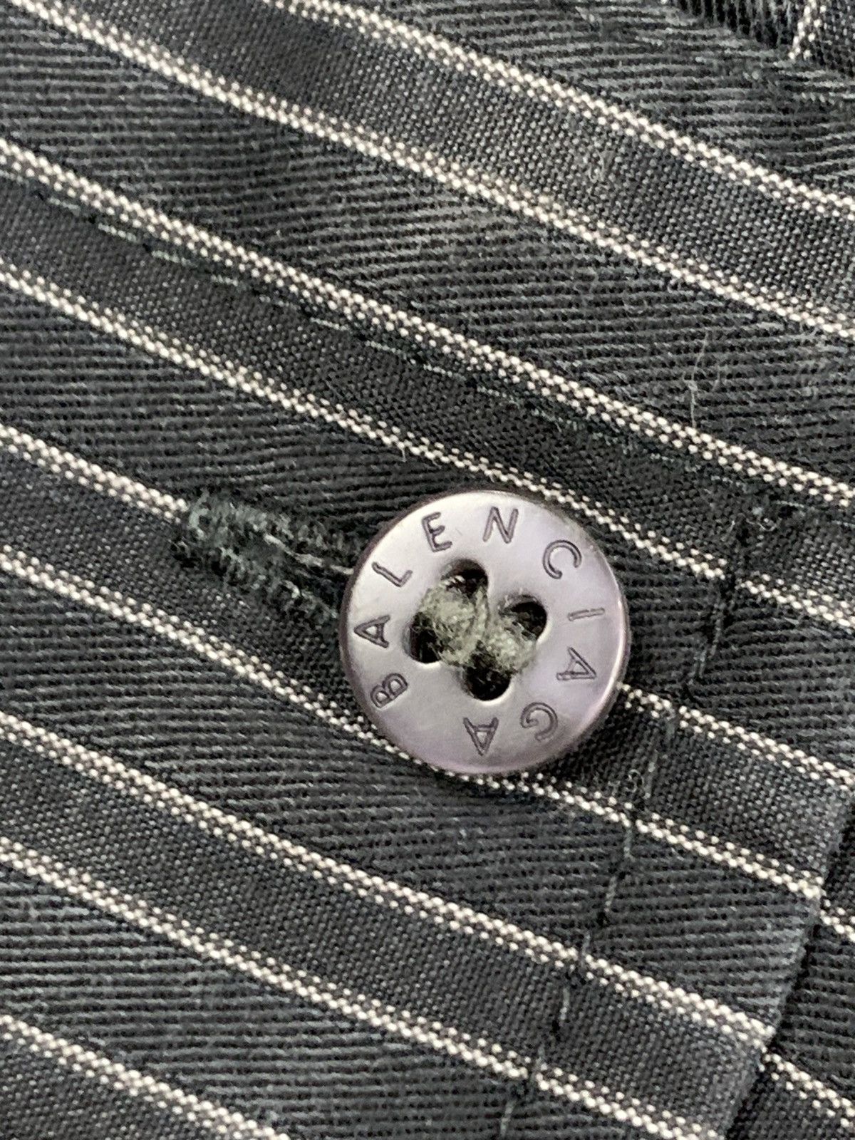 Balenciaga Balenciaga Vintage Custom Sleeves Button Shirt Size US S / EU 44-46 / 1 - 8 Thumbnail