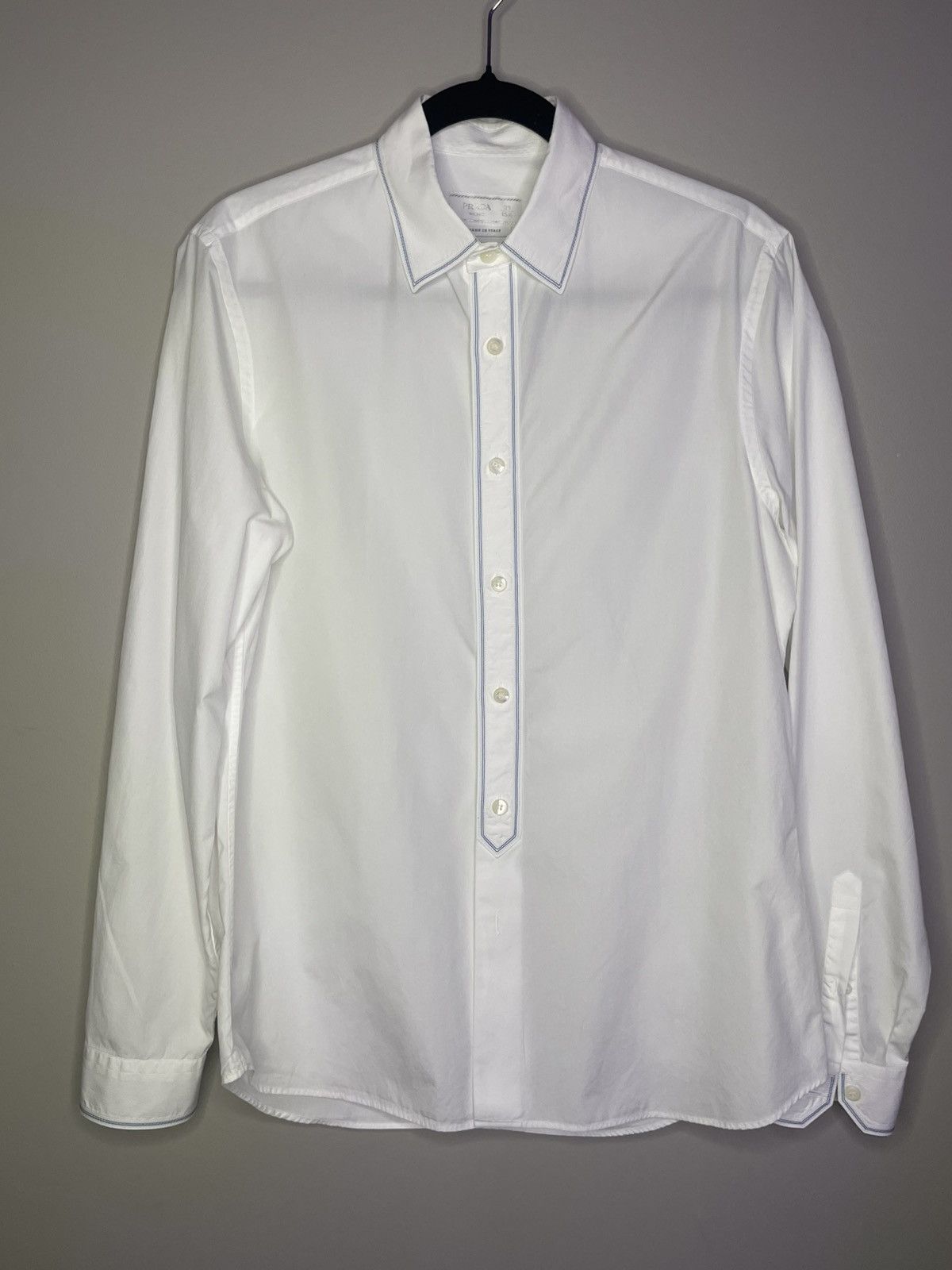 Prada Prada white shirt with contrast stitching. Size 39 /15-1/2 Size US M / EU 48-50 / 2 - 1 Thumbnail