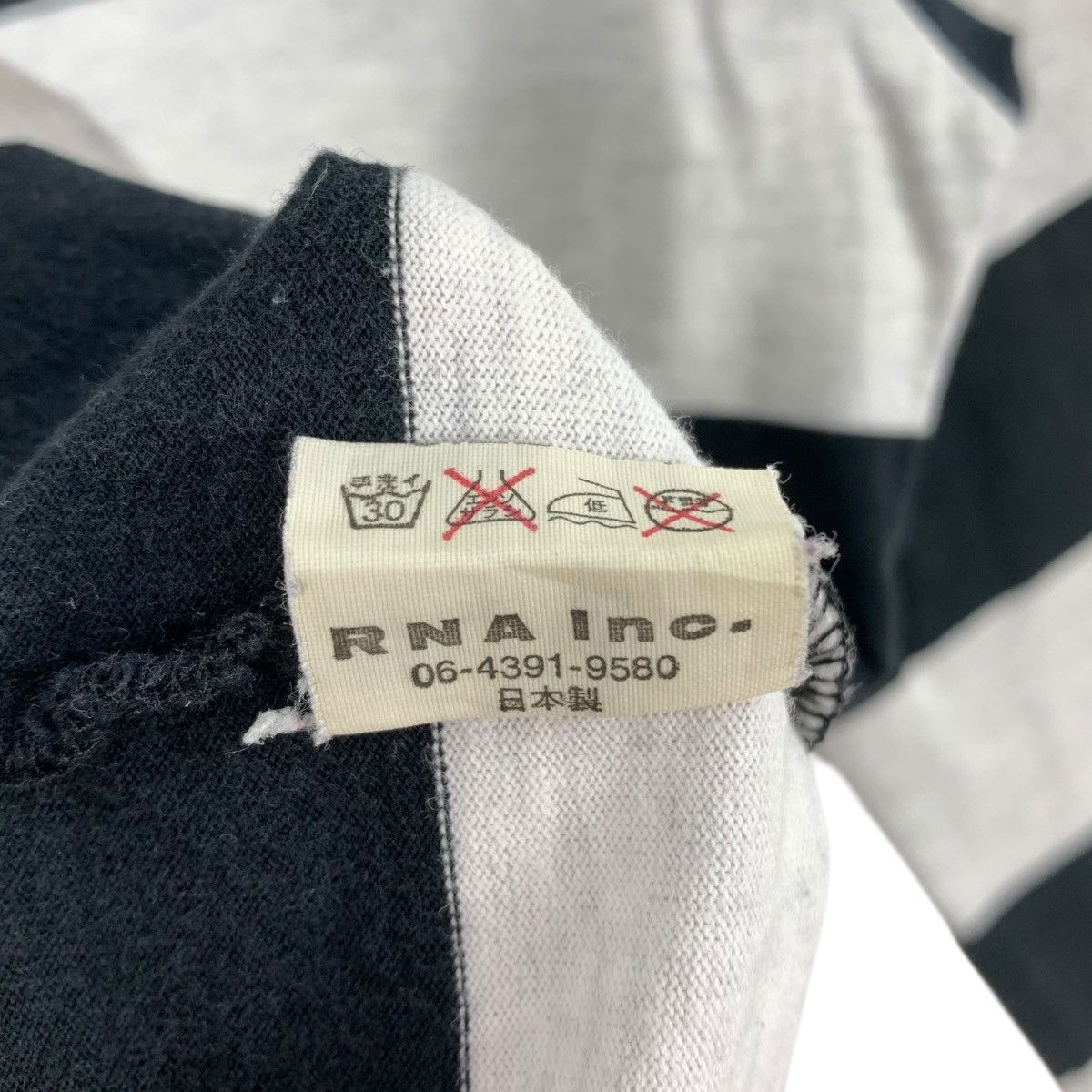 Japanese Brand RNA UNISON Stripes Punk Gothic Japanese Brand Tshirt Size S / US 4 / IT 40 - 6 Thumbnail