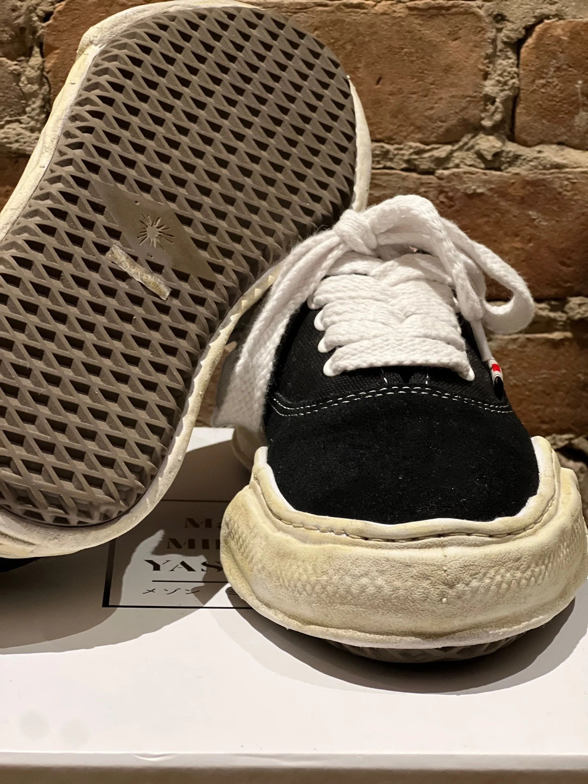 Maison MIHARA YASUHIRO Maison Mihara Yasuhiro BAKER Low “Original Sole” Sneaker Size US 8 / EU 41 - 7 Thumbnail