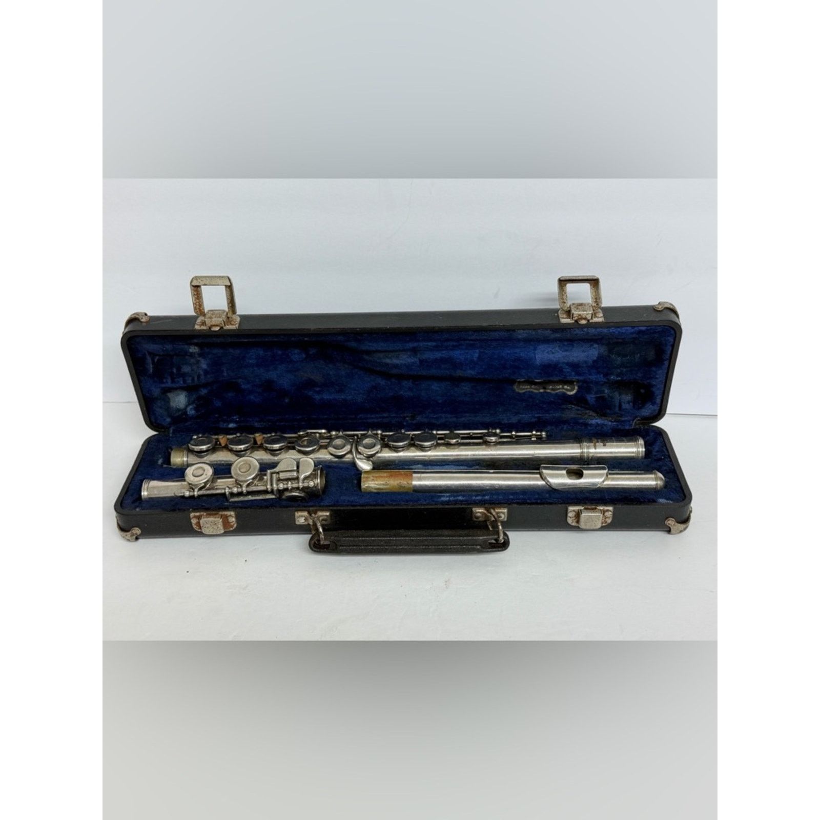 Other WT Armstrong 104 Beginner Flute With Hard Case Made in USA Size ONE SIZE - 1 Thumbnail