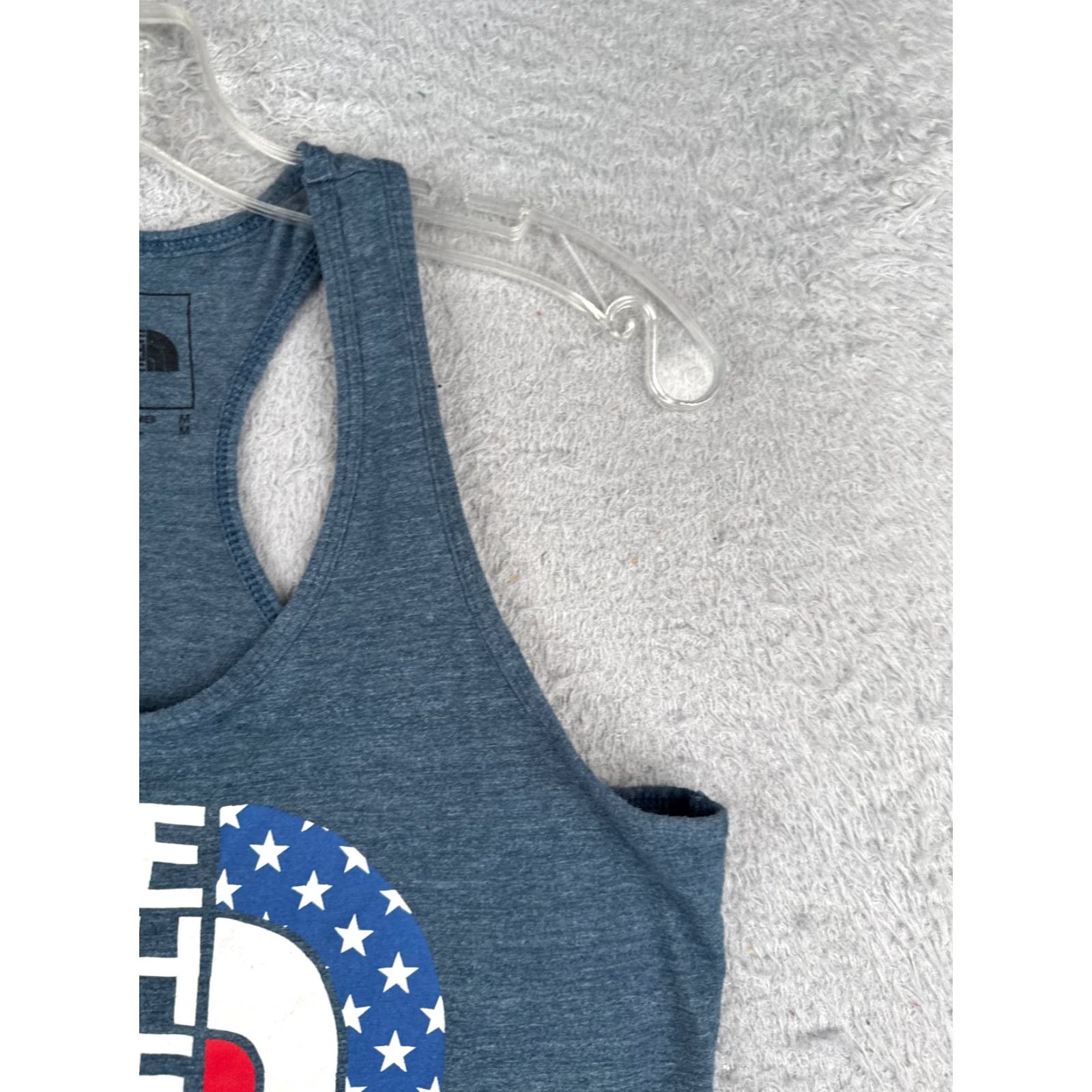 The North Face The North Face Shirt Women Medium Blue Tank Sleeveless Scoop Neck Poly Blend Gym Size M / US 6-8 / IT 42-44 - 2 Thumbnail