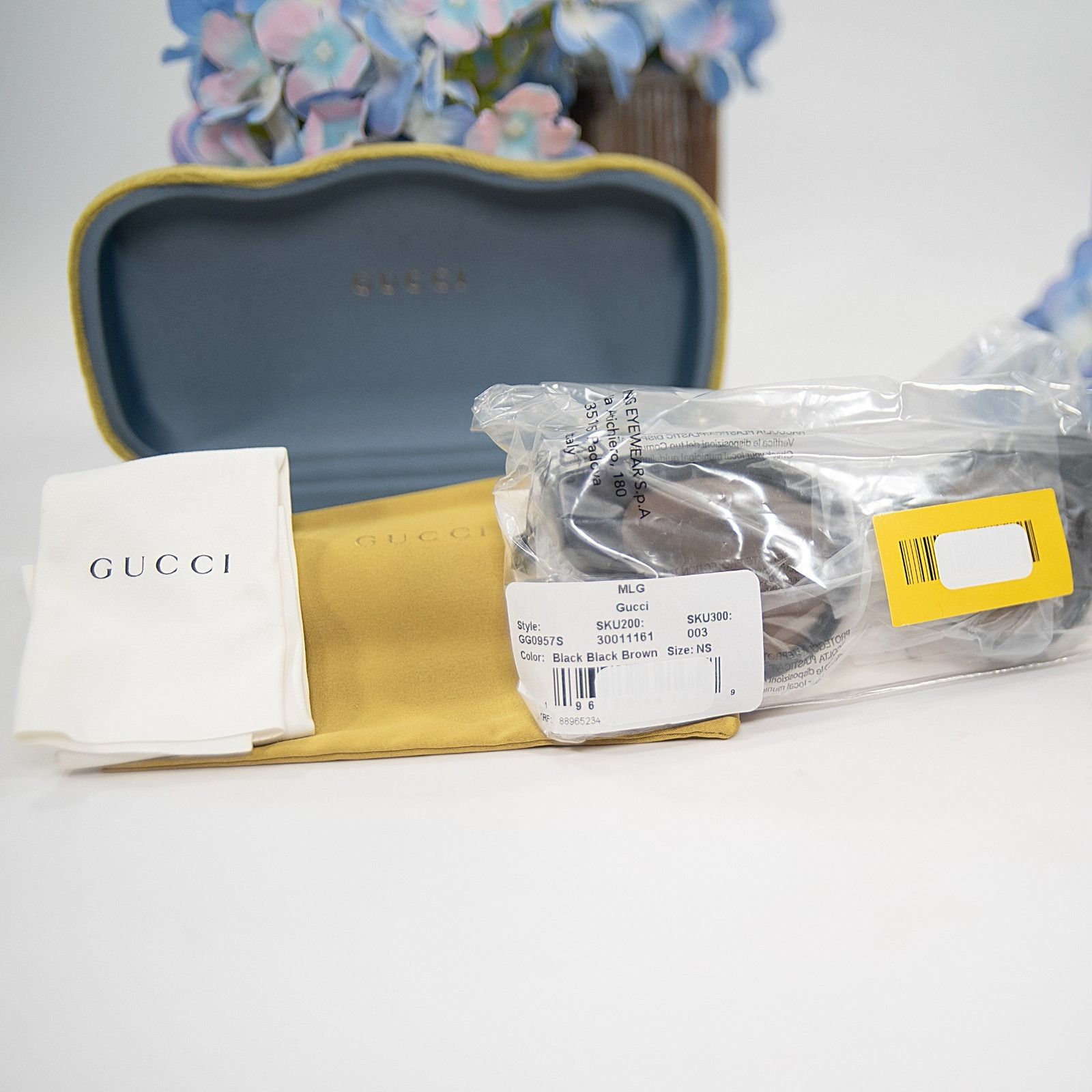 Gucci Gucci Round Black GG Logo Acrylic Metal Sunglasses NWT GG097 Size ONE SIZE - 9 Thumbnail