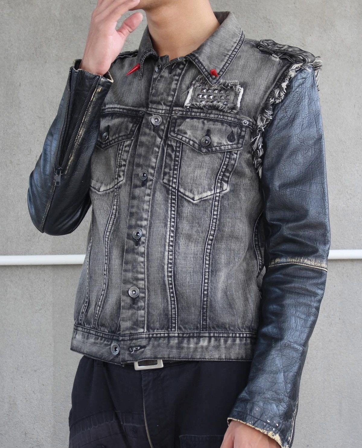 Hysteric Glamour AW2021 VOLCOM JAPAN “LEATHER REBEL” DETACHABLE JACKET Size US S / EU 44-46 / 1 - 4 Thumbnail
