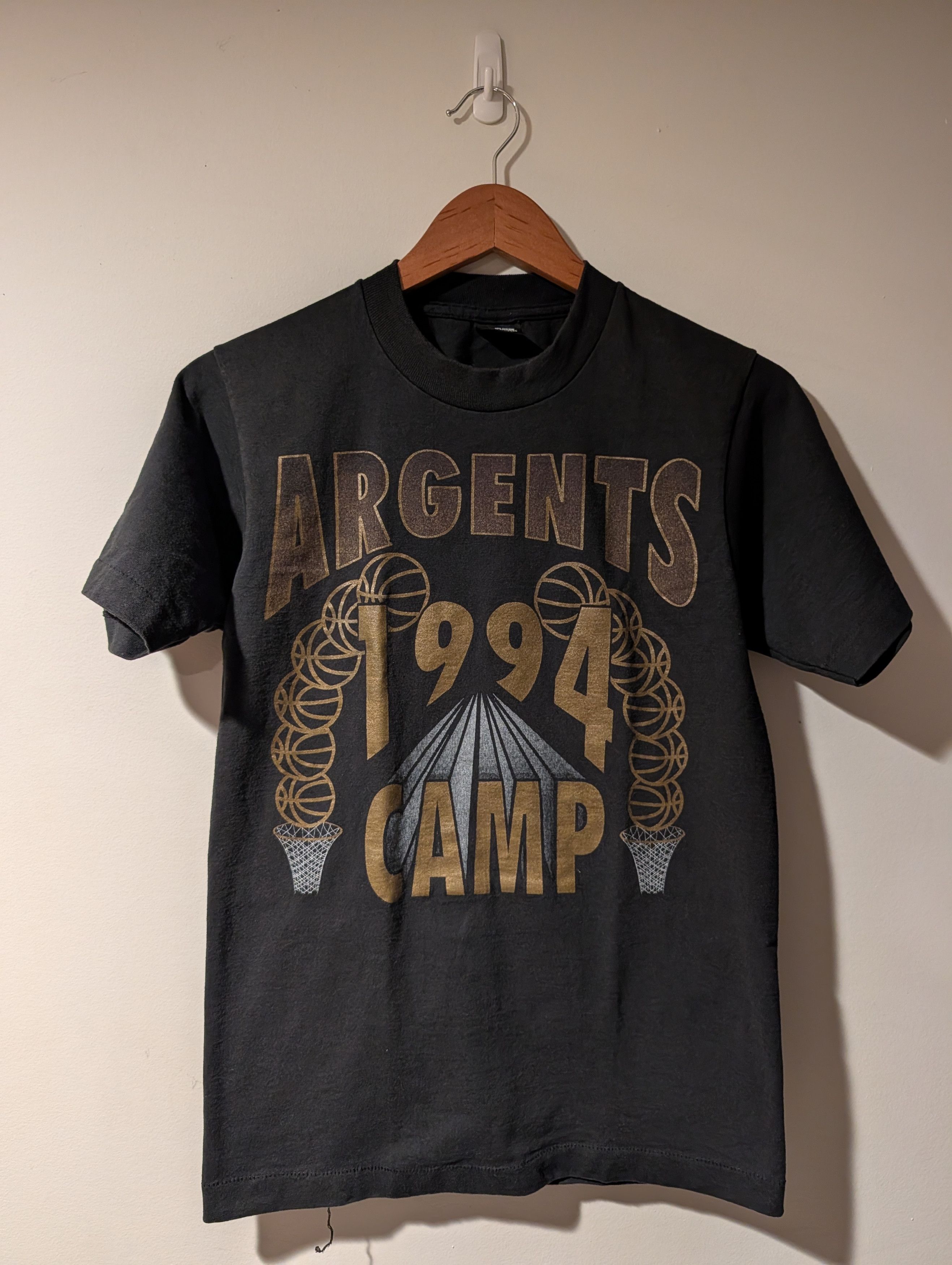 Sports Specialties Vintage 94 Argents Basketball Camp Fruit Loom T-Shirt Size US S / EU 44-46 / 1 - 1 Thumbnail