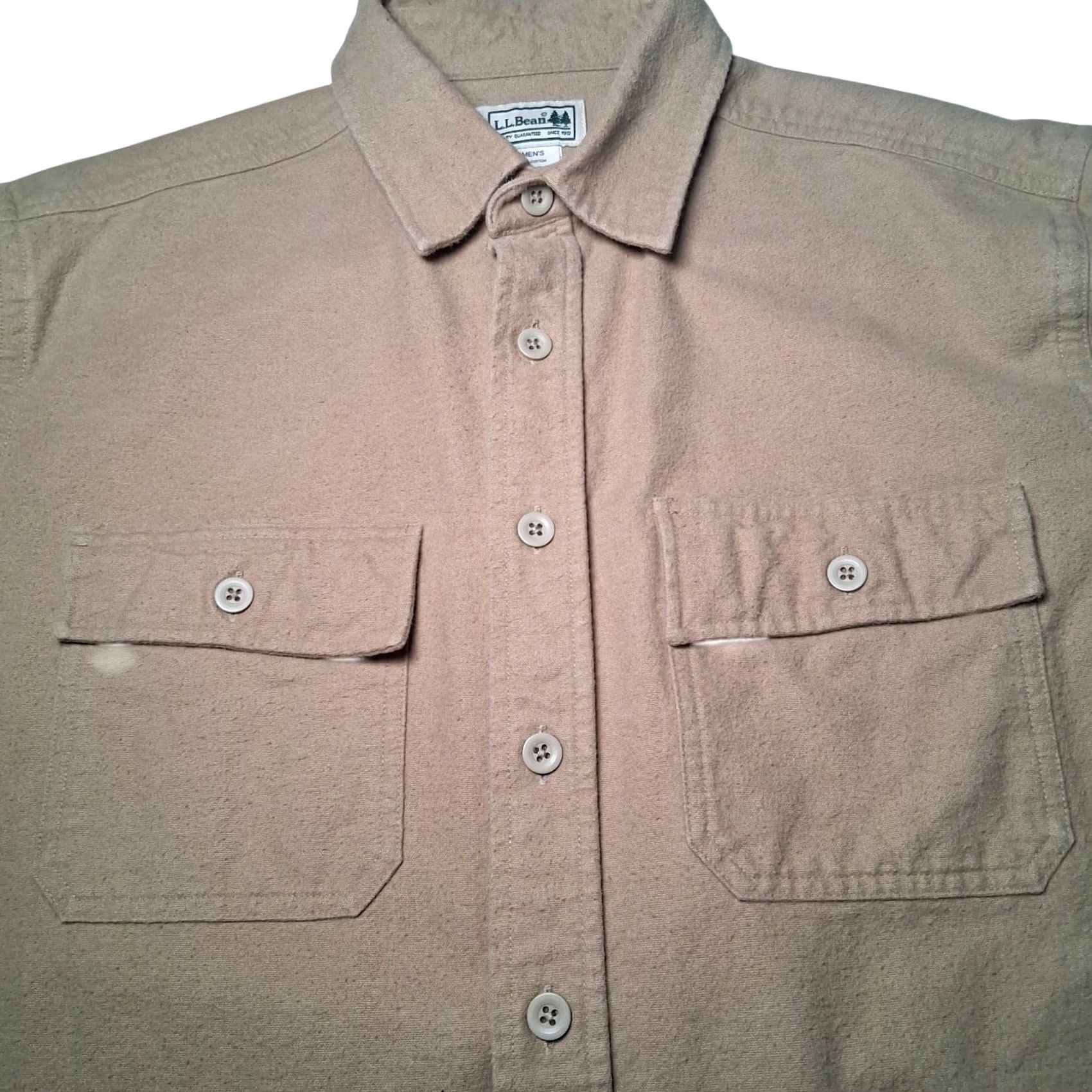 Vintage VINTAGE LL Bean Chamois Flannel Shirt Men MED REG Workwear Tan Outdoors Work 0 MT03 Size US M / EU 48-50 / 2 - 2 Thumbnail