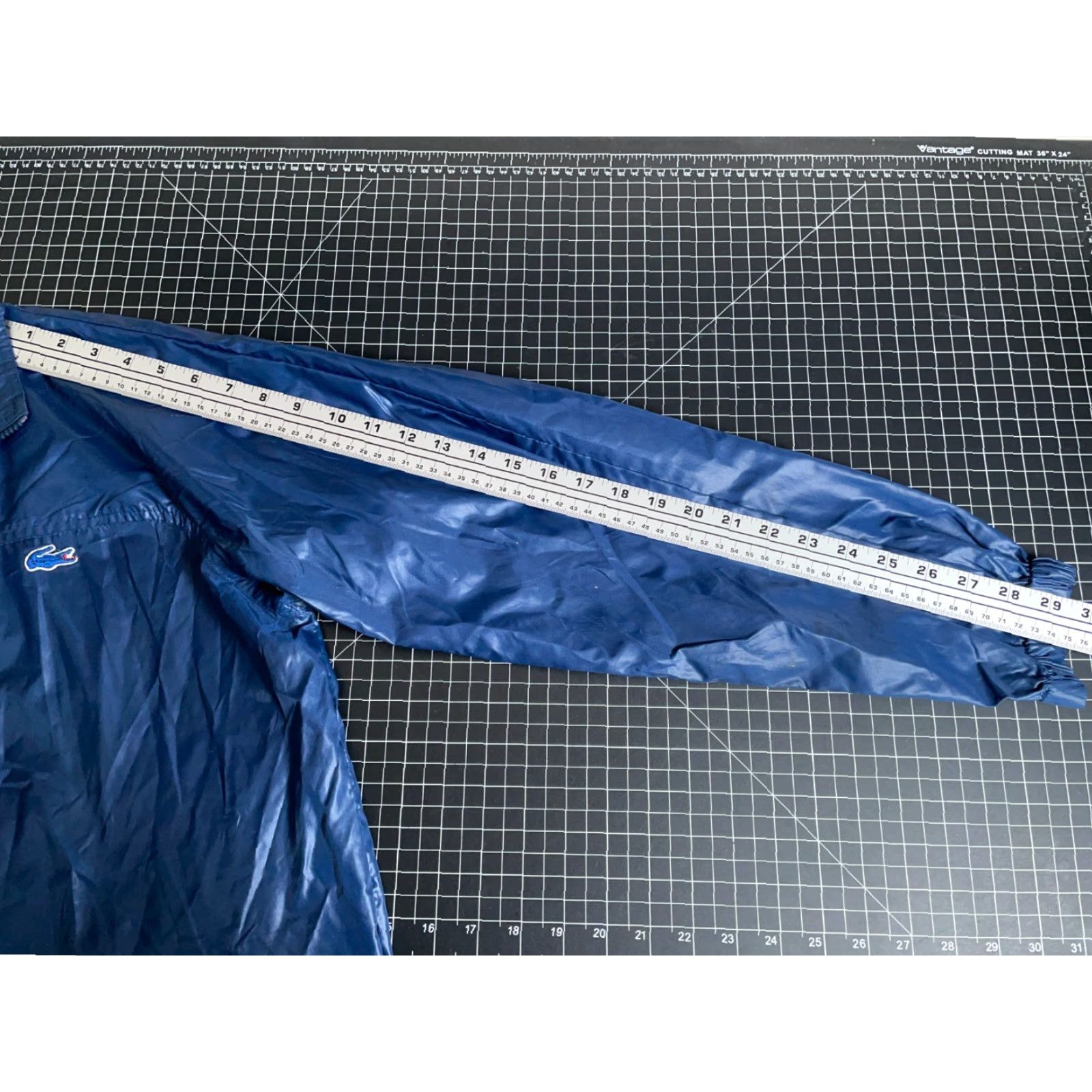 Lacoste VINTAGE Lacoste Windbreaker Jacket Blue Dark Alligator Logo Zip Up 80s Medium Mens Size US M / EU 48-50 / 2 - 7 Thumbnail
