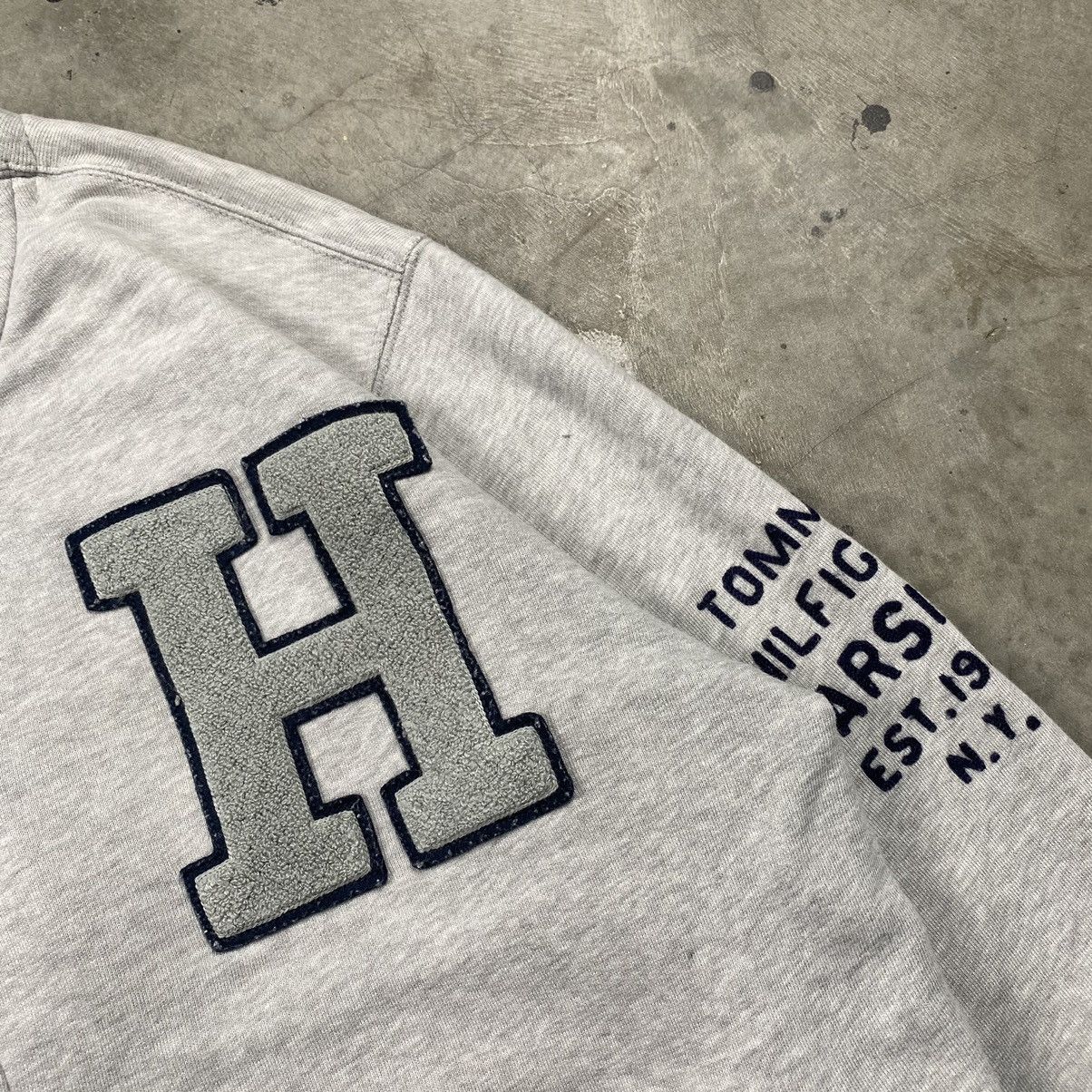 Tommy Hilfiger Rare y2k Tommy Hilfiger Varsity Sweater Jacket Size US L / EU 52-54 / 3 - 5 Thumbnail