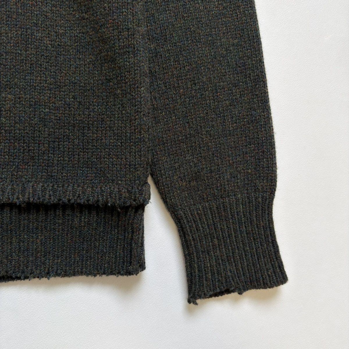 Maison Margiela A/W 21 Distressed Hems Wool Sweater Size US M / EU 48-50 / 2 - 11 Thumbnail