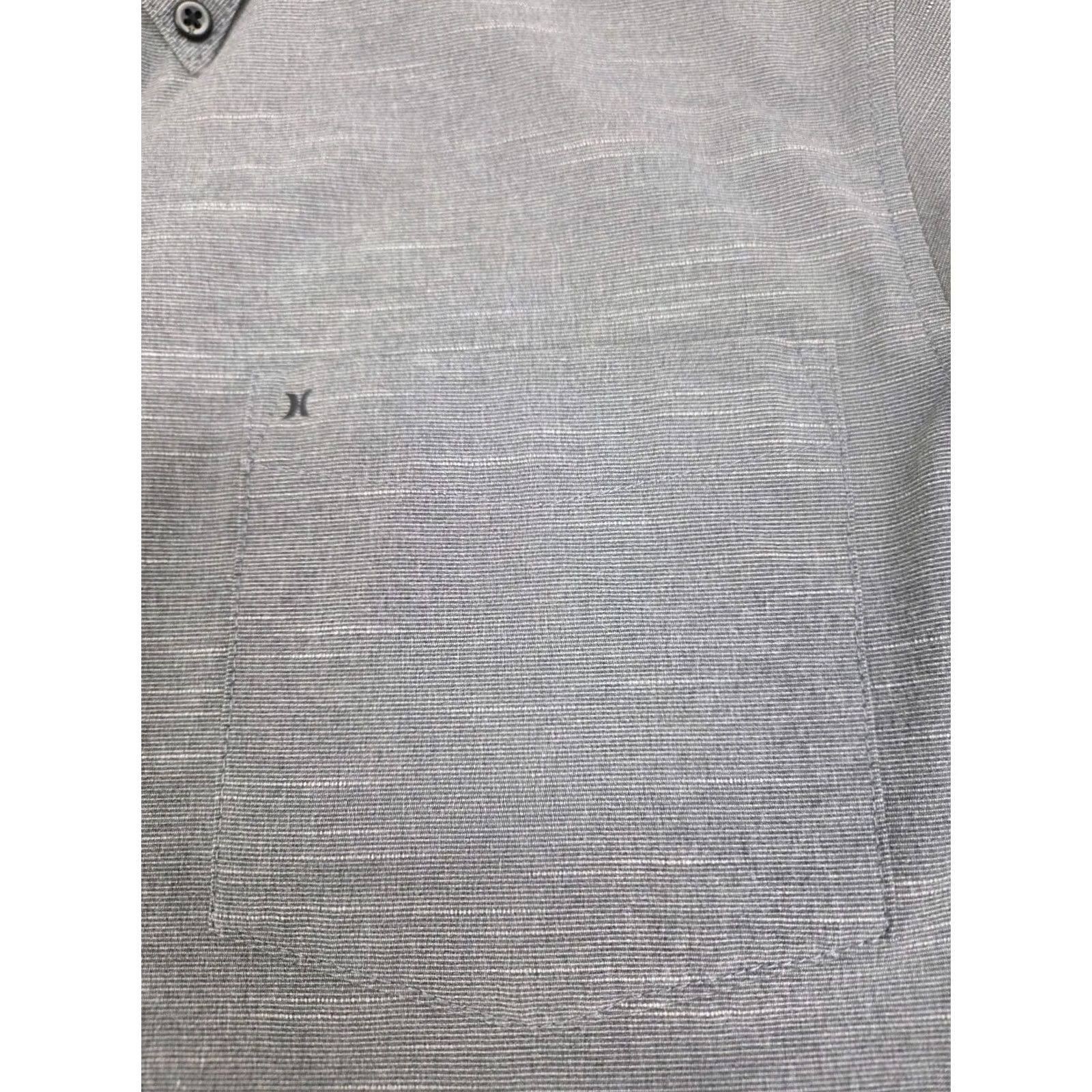 Hurley Hurley Mens Short Sleeve Button-Up Tailored Fit Shirt Grey Size M Size US M / EU 48-50 / 2 - 6 Thumbnail
