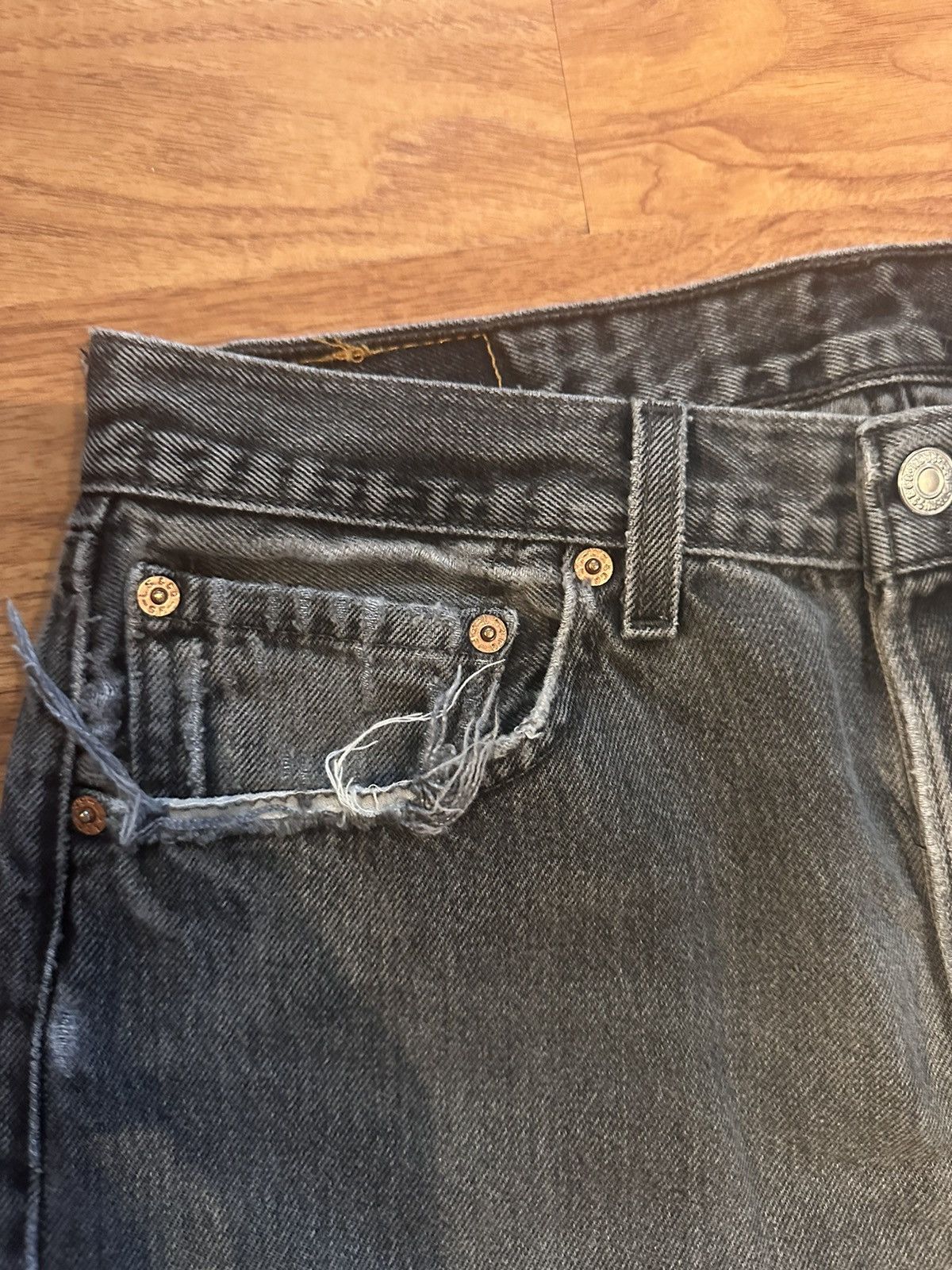 Levi's × Vintage Distressed Vintage Levi’s Denim Size US 30 / EU 46 - 5 Thumbnail