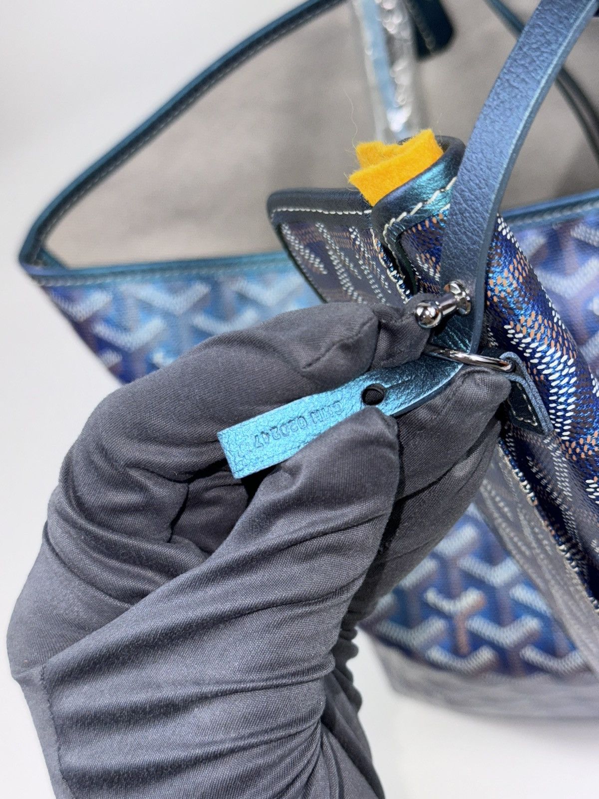 Goyard SAINT LOUIS PM LIMITED EDITION IRIDESCENT BLUE BAG Size ONE SIZE - 6 Thumbnail