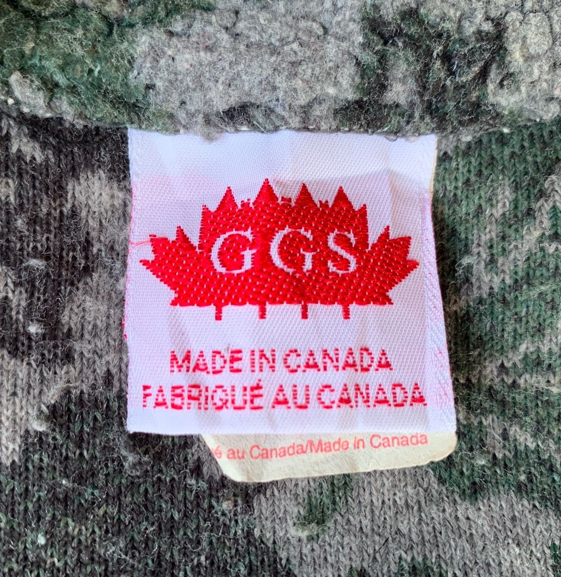 Vintage Vintage 1990s GGS Canada Leaf Design Fleece Jacket Size US M / EU 48-50 / 2 - 10 Thumbnail
