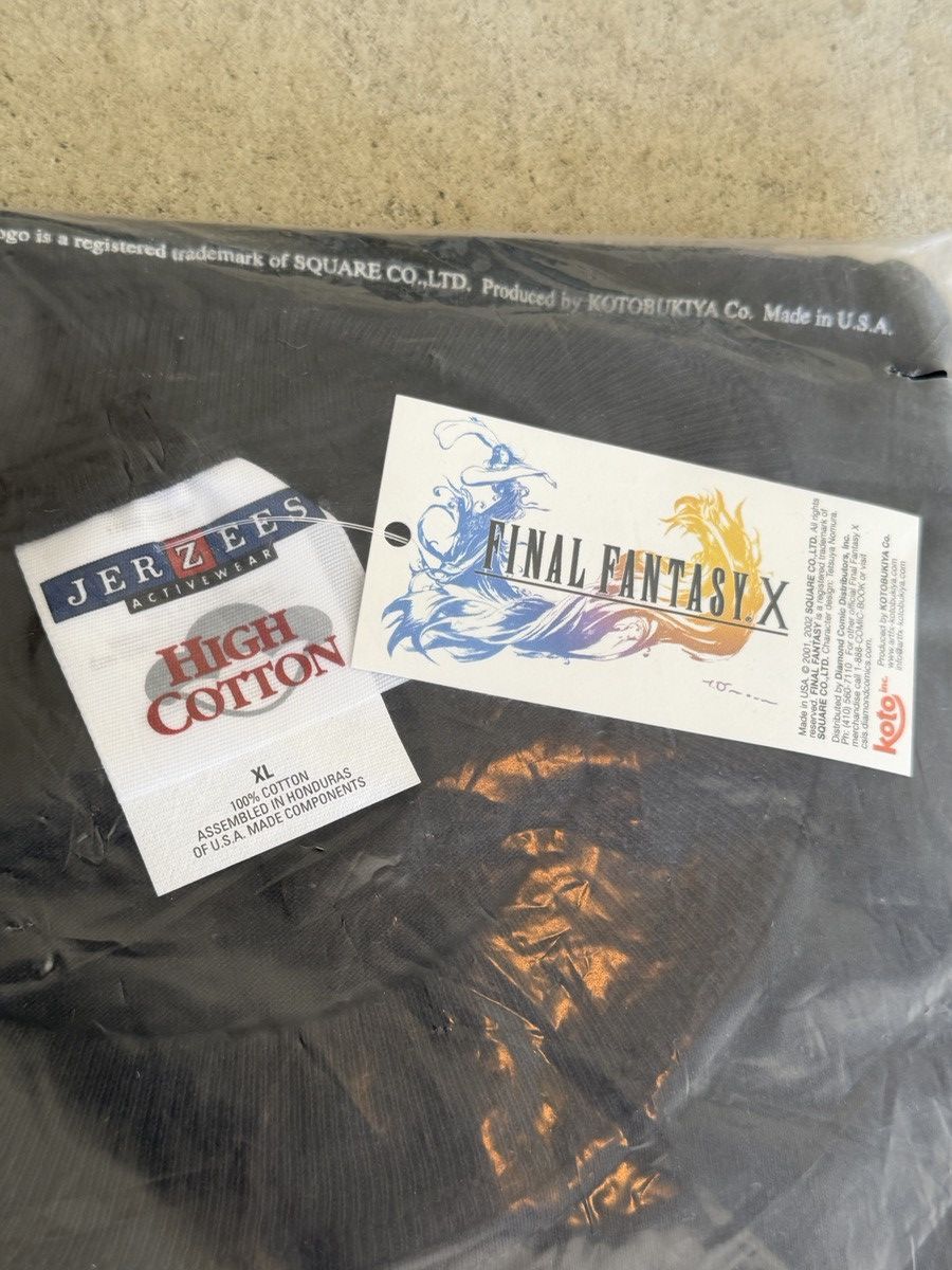 Anime Deadstock Vintage Final Fantasy X Ixion T-Shirt jerzees Size US XL / EU 56 / 4 - 5 Thumbnail