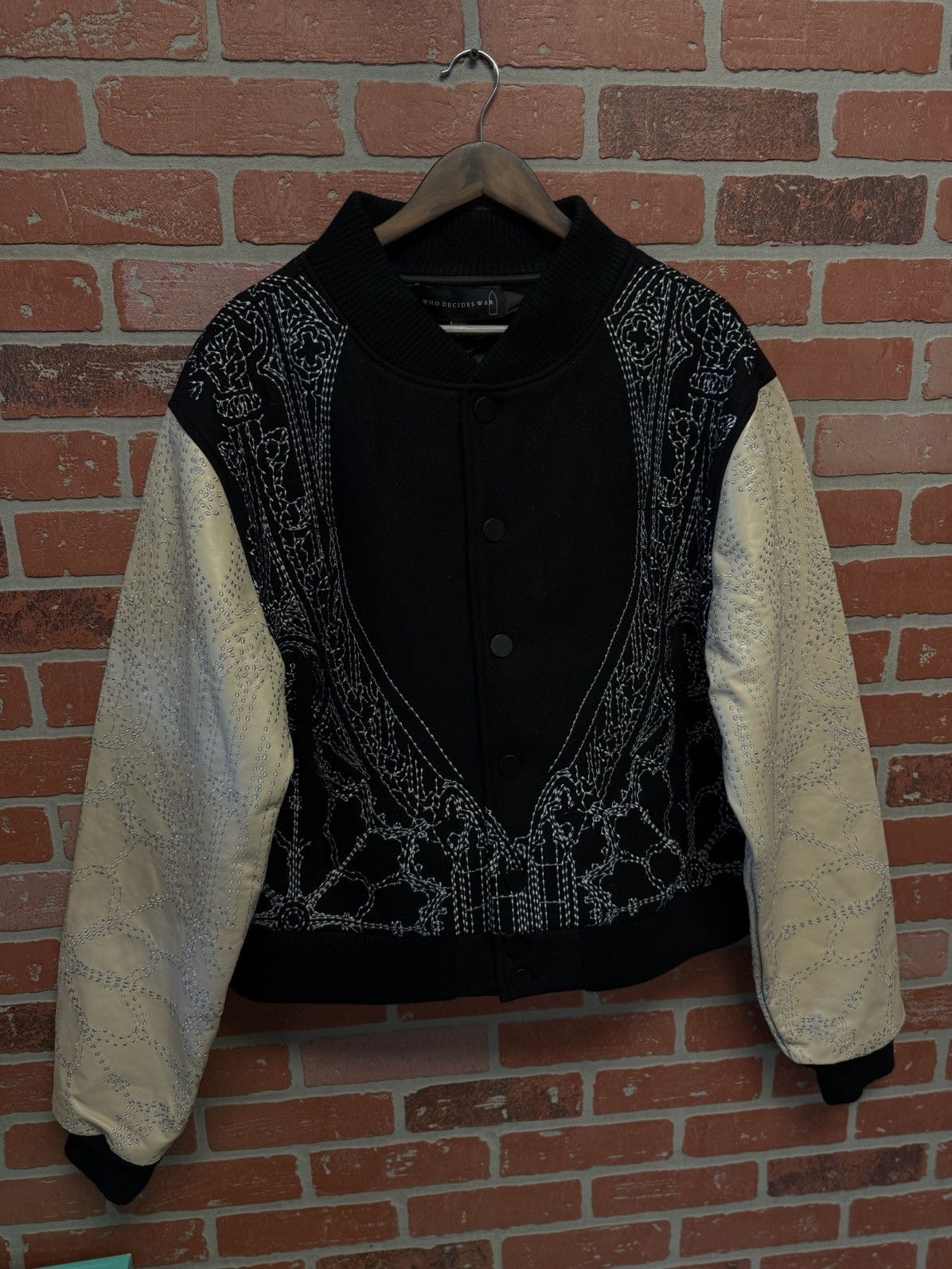 Who Decides War Who Decides War Jacket New W Tags Size XXL Size US XXL / EU 58 / 5 - 1 Thumbnail