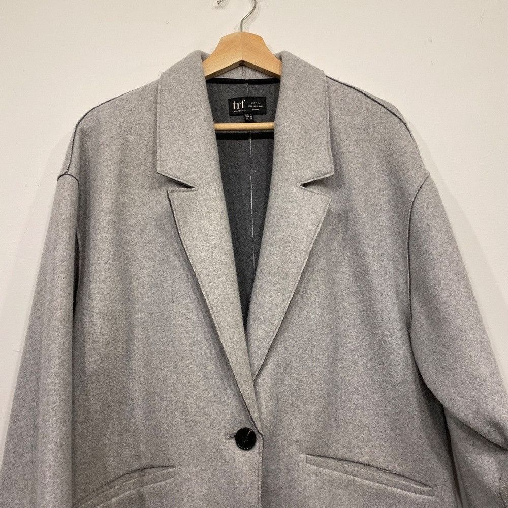 Zara Zara Light Grey Exposed Seam One Button Long Blazer Medium Size M / US 6-8 / IT 42-44 - 2 Thumbnail