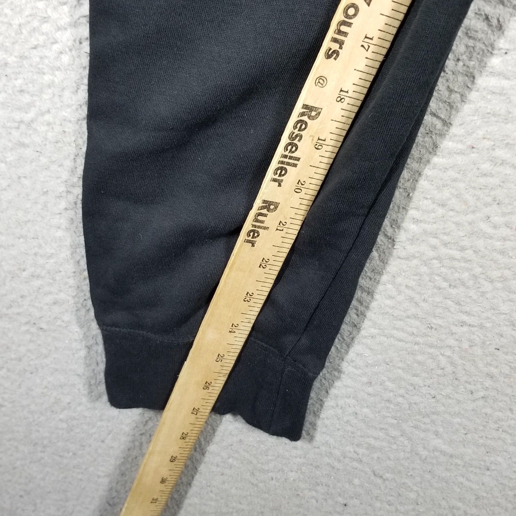 Nike NIKE Fleece Joggers Pants Adult Large Black - Nike Fleece, Athletic Fit, Drawstring Waist, Tapered Leg, Activewear Mens Size US 33 - 7 Thumbnail
