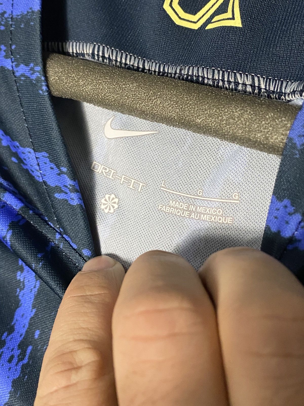 Nike 2022/23 Club America Nike Woman Soccer Jersey Kit Size L / US 10 / IT 46 - 3 Thumbnail