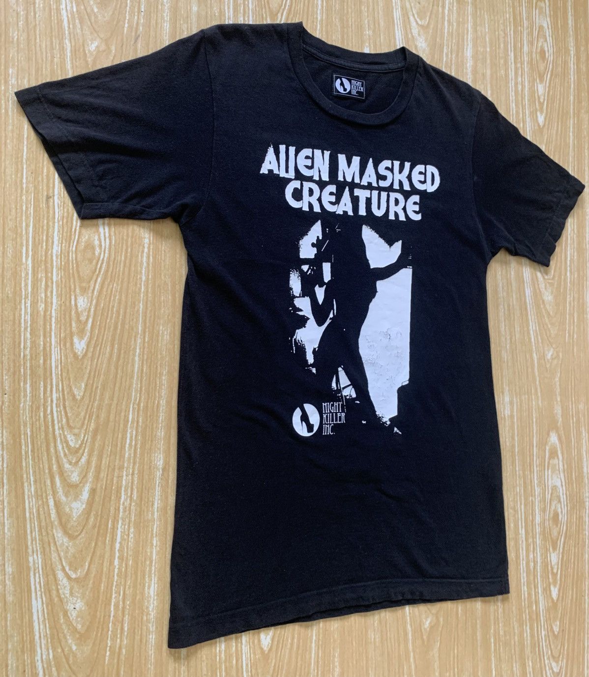 Band Tees Alien Masked Creature Kiyoharu Tour T-shirt Size US S / EU 44-46 / 1 - 3 Thumbnail