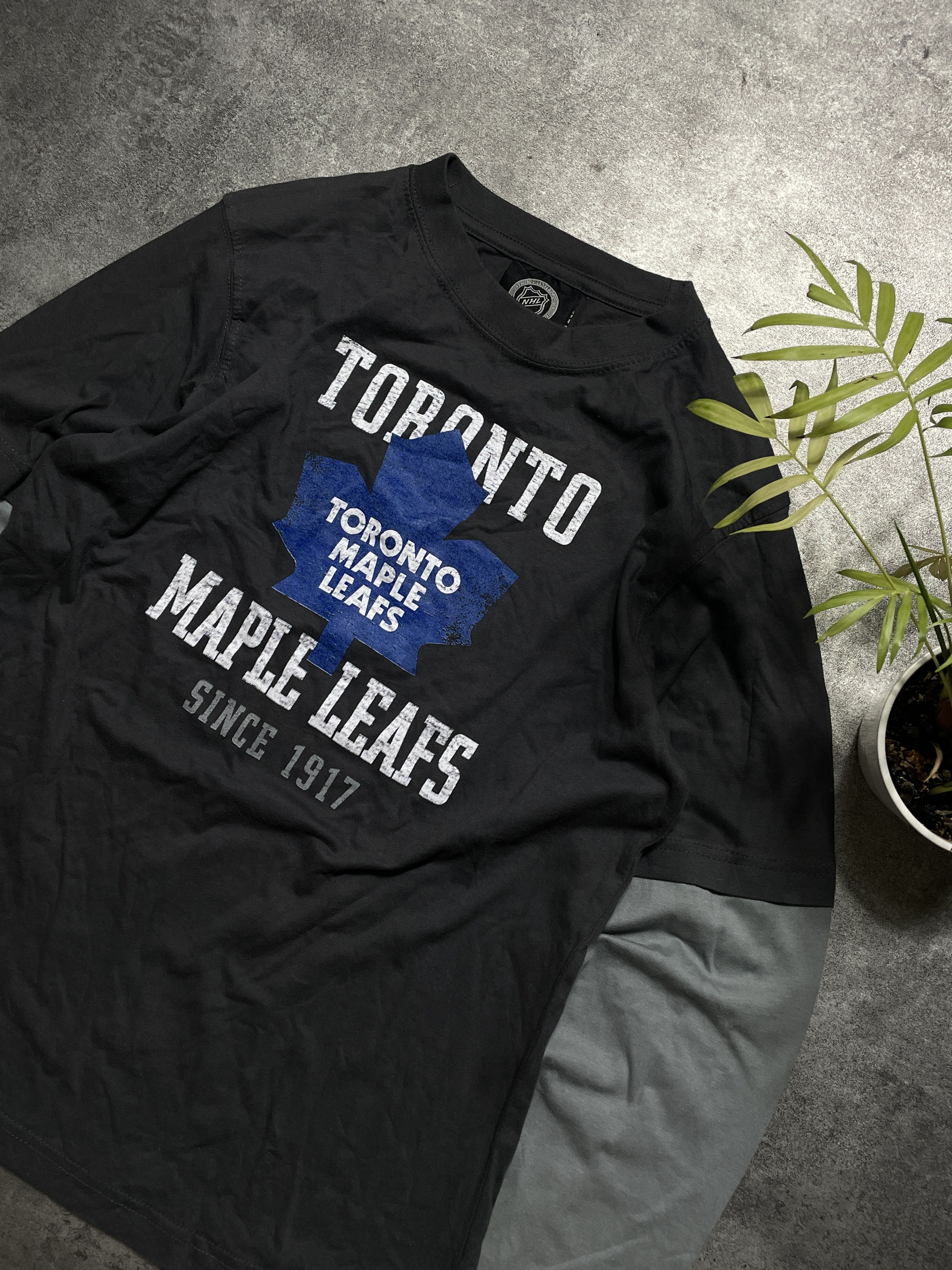 NHL ❗️RARE❗️NHL Vintage Y2K Toronto Maple Leafs Tee Size US S / EU 44-46 / 1 - 2 Thumbnail