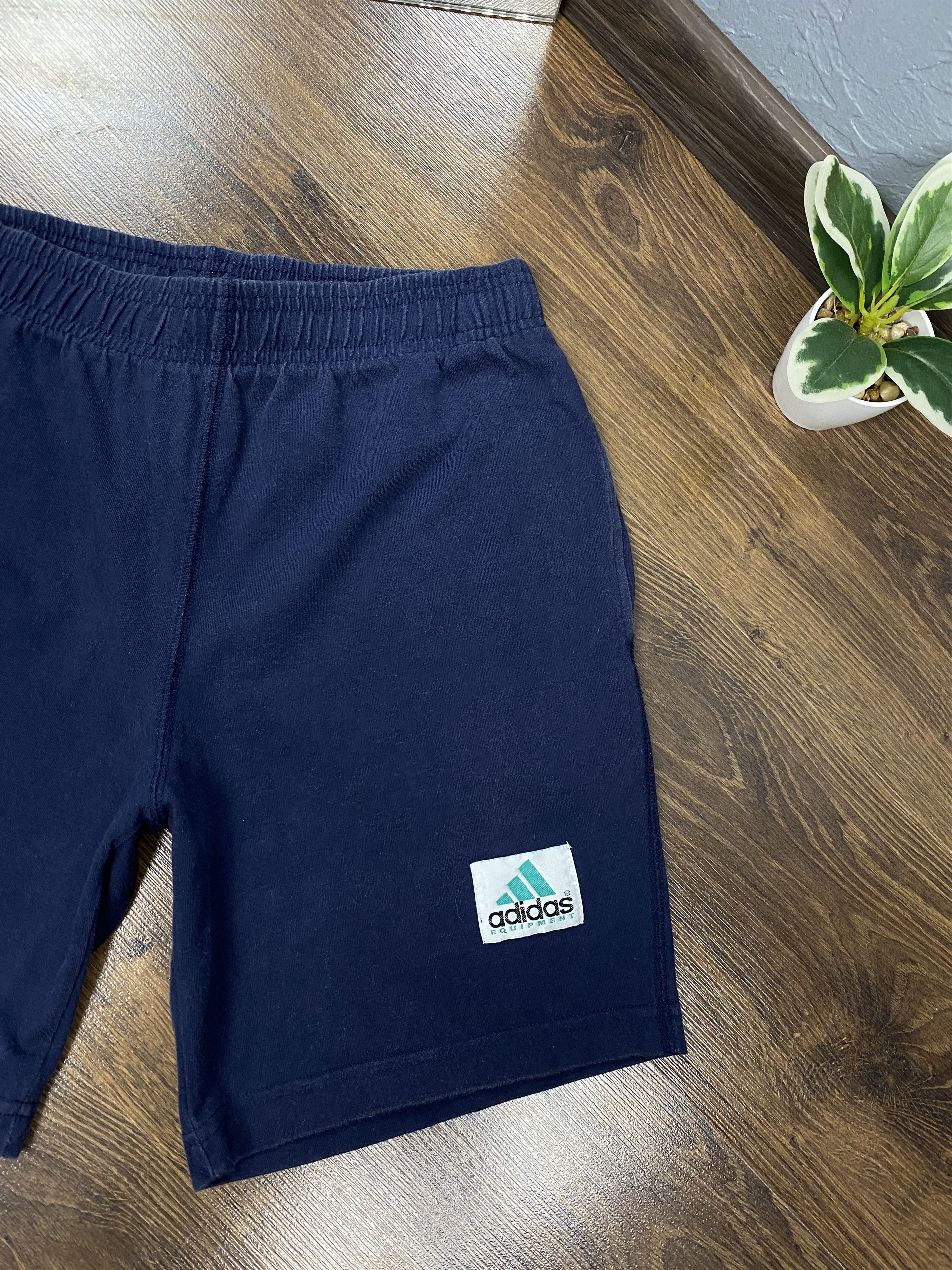 Adidas Adidas Equipment Vintage mens cotton shorts Size US 30 / EU 46 - 2 Thumbnail