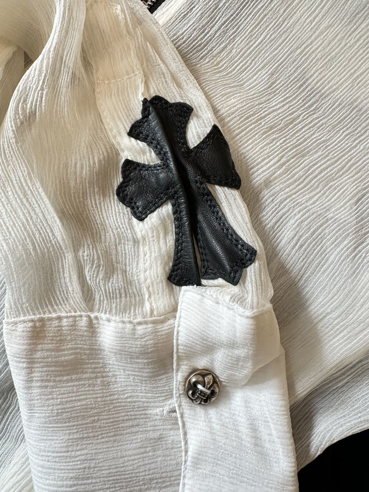 Chrome Hearts CHROME HEARTS CROSS PATCH SILK SHIRT Size US S / EU 44-46 / 1 - 4 Thumbnail