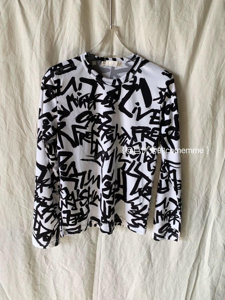 Comme Des Garcons Graffiti Text Black and White Crew Neck