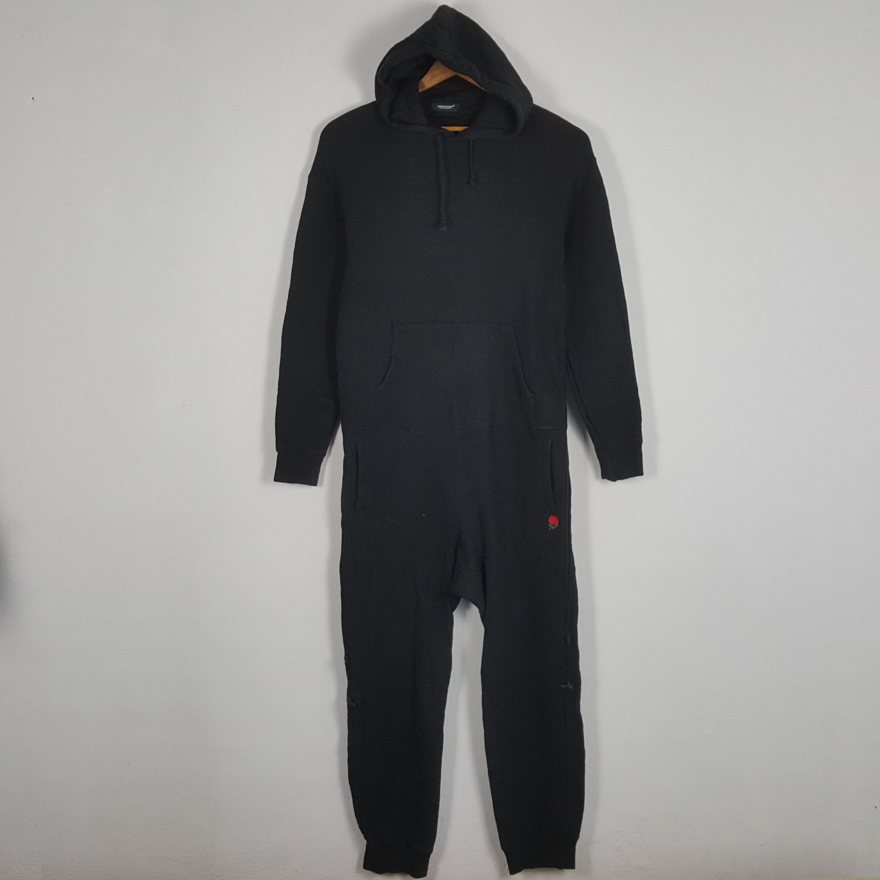 Japanese Brand × Jun Takahashi × Undercover Vintage UNDERCOVER JUN TAKAHASHI Designer Coverall Hoodies Size US L / EU 52-54 / 3 - 4 Thumbnail