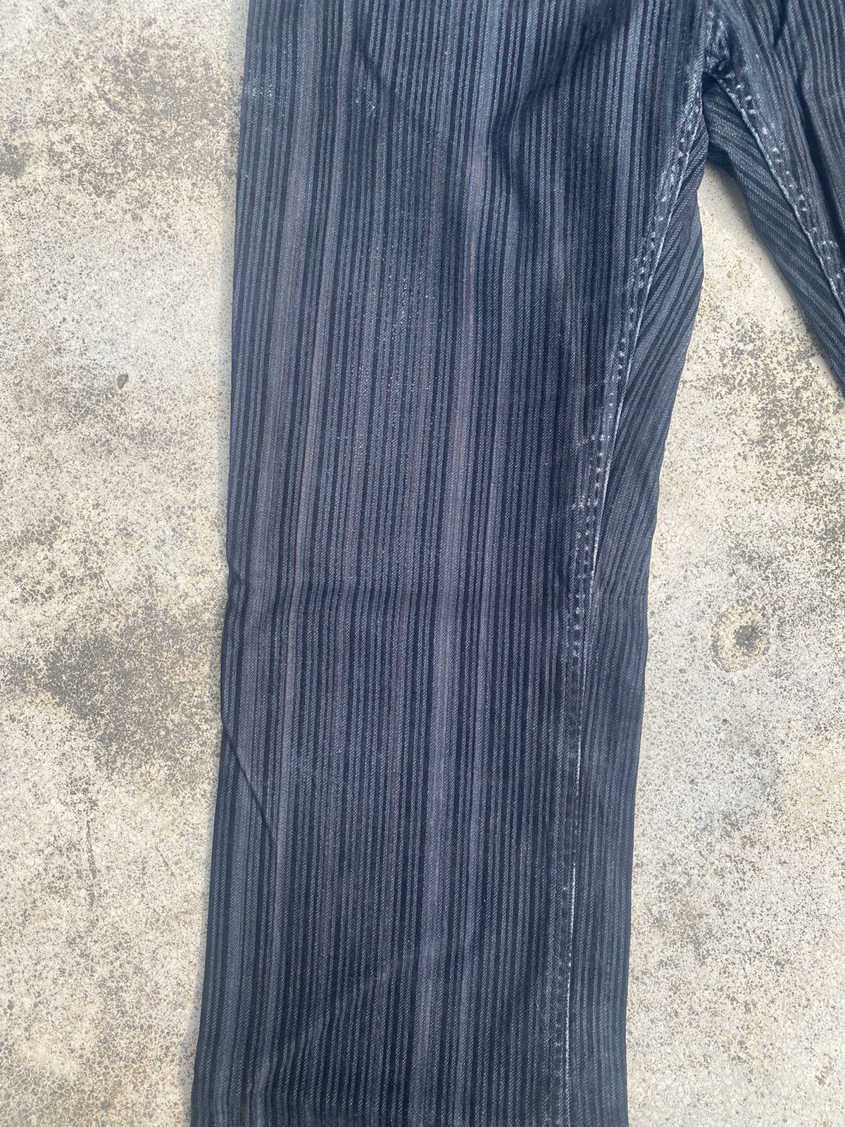 If Six Was Nine Flare Rupert Velvet Distressed Bootcut Size US 32 / EU 48 - 7 Thumbnail