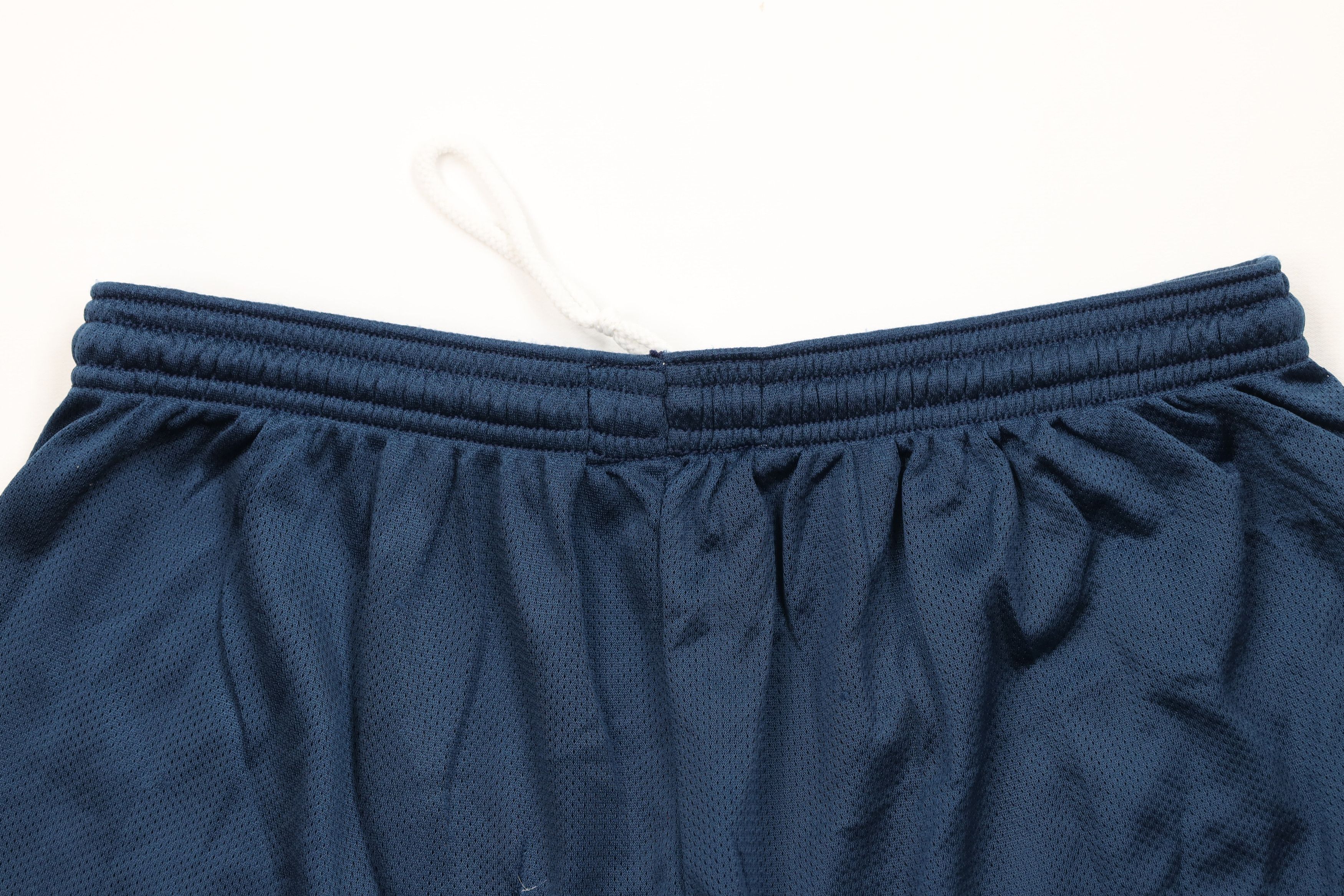 Vintage Vintage 90s Mesh Phys Ed Gym Above Knee Basketball Shorts Size US 34 / EU 50 - 10 Thumbnail