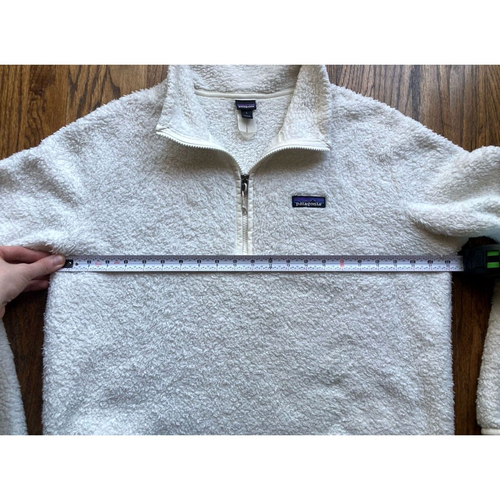 Patagonia Patagonia Fleece Pullover Sweater 1/4 Zip Womens Large White Logo Zipper Mock Neck Regular Size L Size L / US 10 / IT 46 - 7 Thumbnail