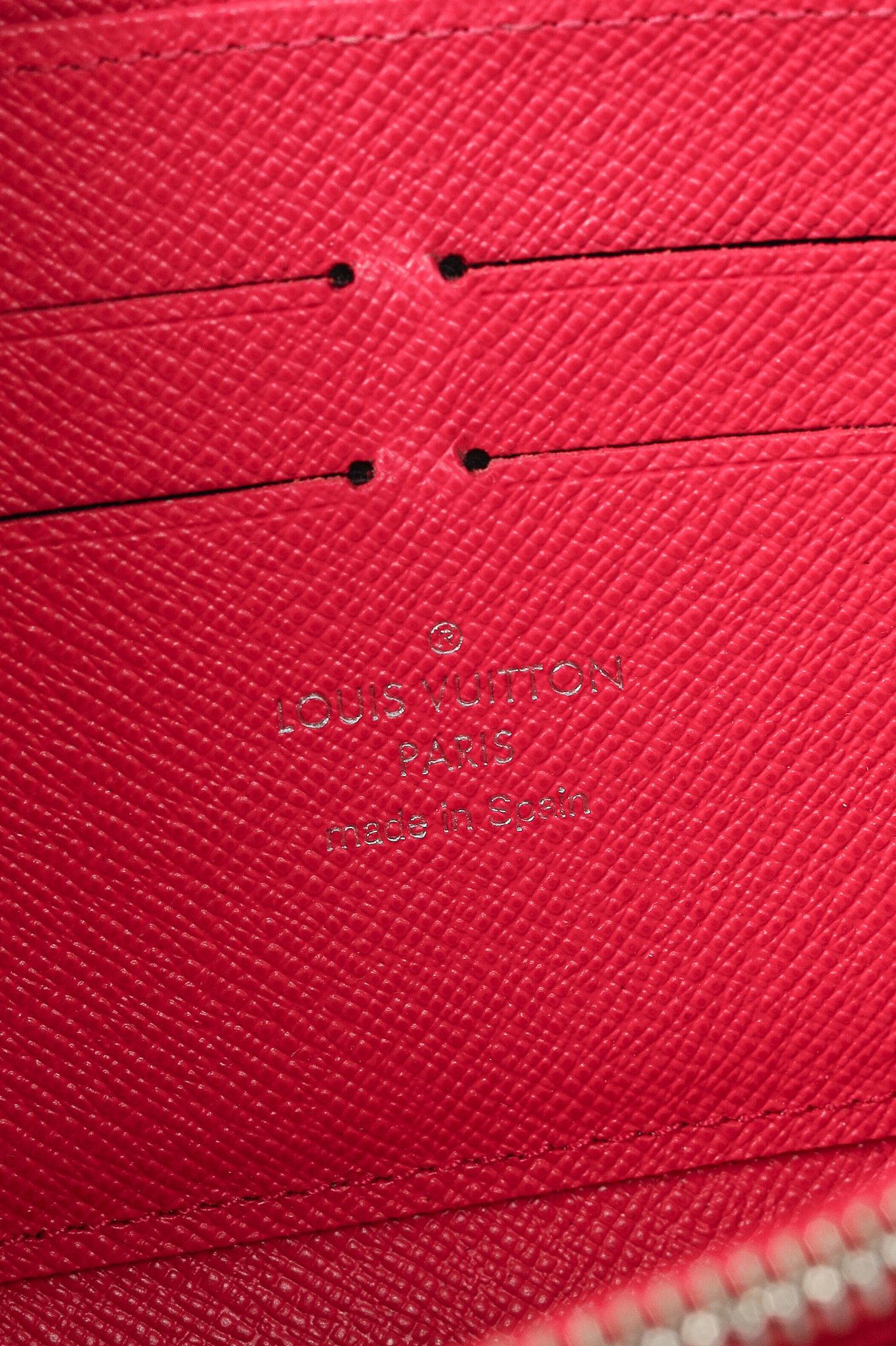 Louis Vuitton Louis Vuitton Pink Zippy Epi Leather Wallet Size ONE SIZE - 8 Thumbnail