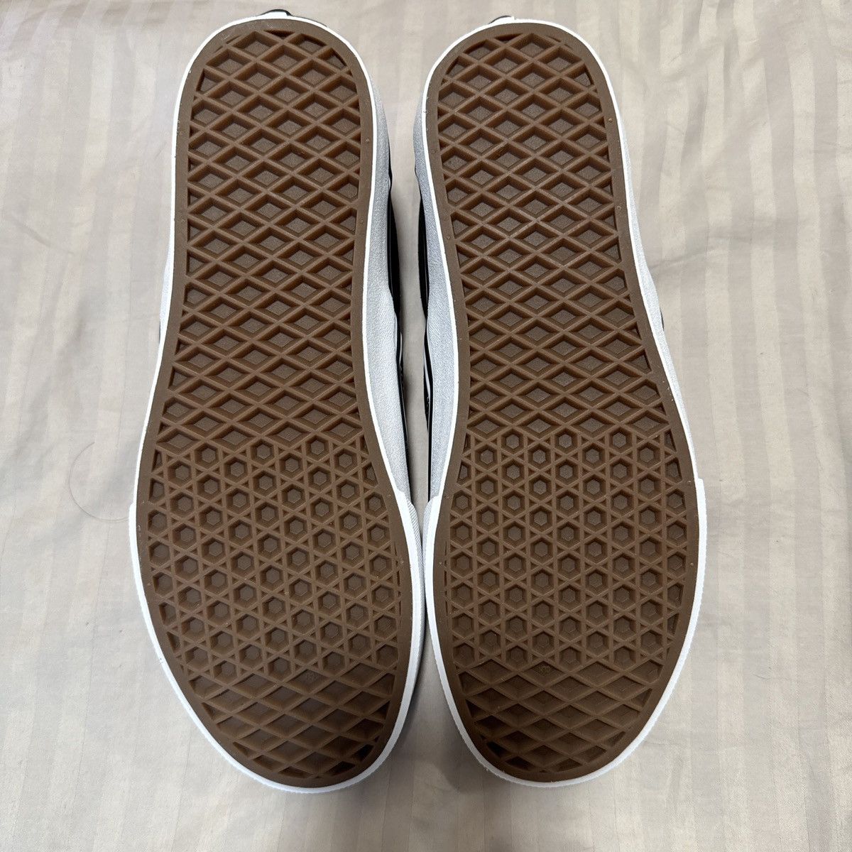 Vans Vans Checkerboard Slip-On Black/Grey – New Size 8.5 Size US 8.5 / EU 41-42 - 5 Thumbnail