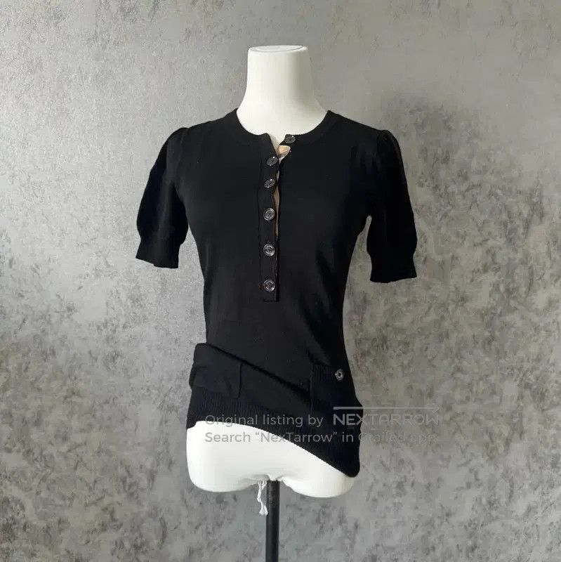 Burberry Burberry Black Wool Short Sleeve T-Shirt. Size M / US 6-8 / IT 42-44 - 2 Thumbnail