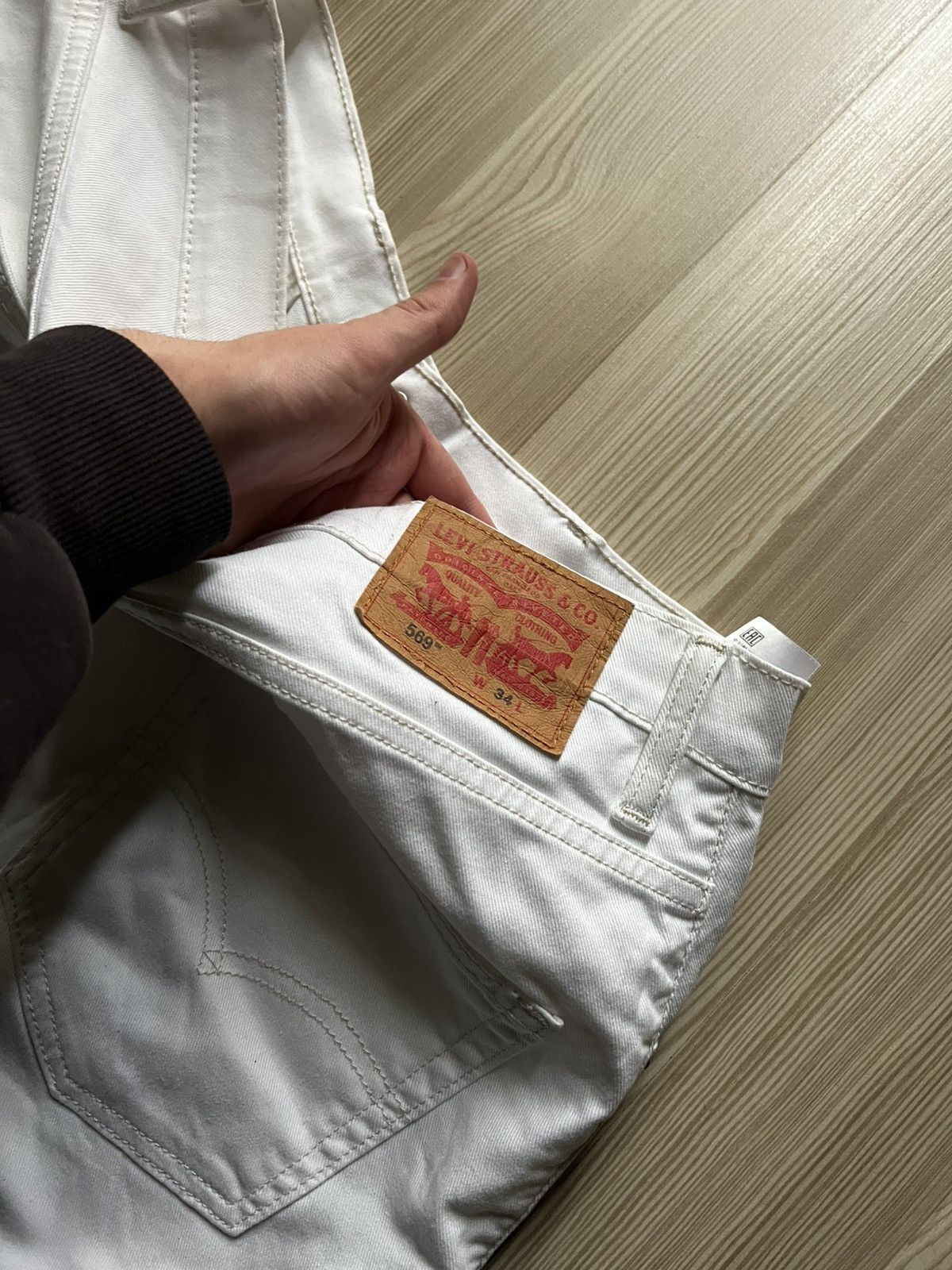 Levi's CRAZY WHITE LEVIS 569 SHORTS Y2K OLDMONEY Size US 34 / EU 50 - 4 Thumbnail