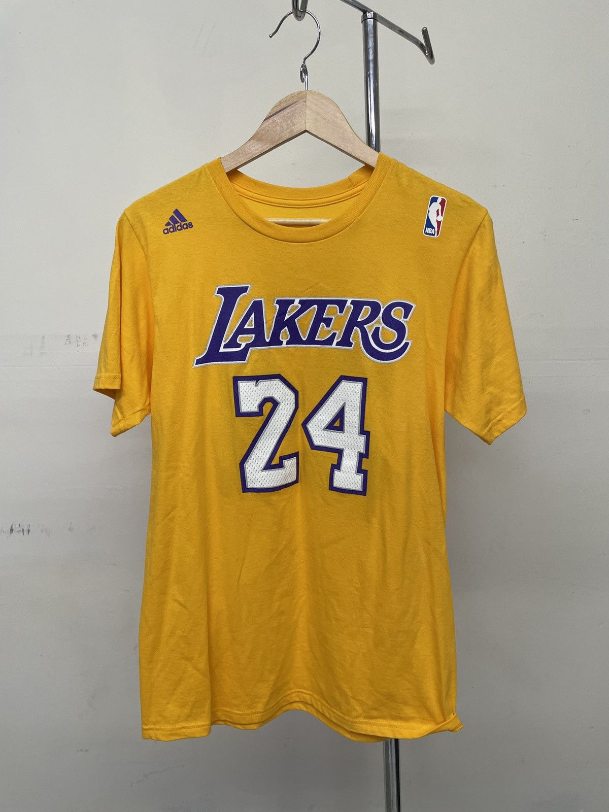 Adidas Kobe Bryant 24 T-Shirt Jersey Size US M / EU 48-50 / 2 - 1 Thumbnail