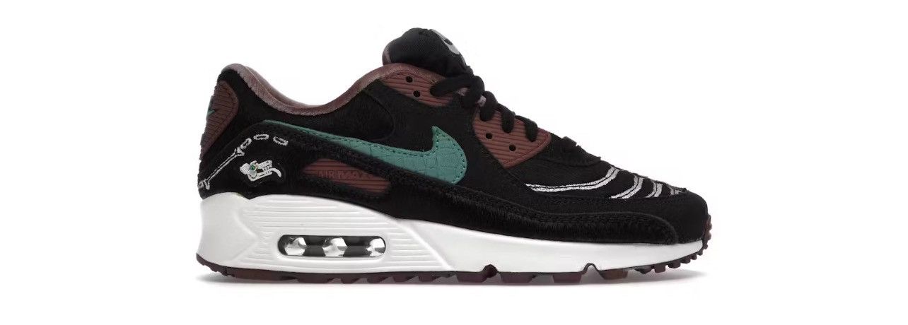 Nike Nike Air Max 90 Siempre Familia Size US 10 / IT 40 - 1 Thumbnail