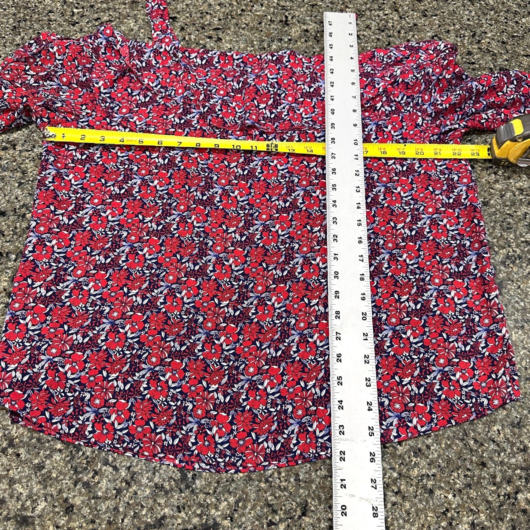 NYDJ NYDJ Blouse Plus 0X Red Floral Off the Shoulder Short Sleeve Tunic Womens Everyday Casual Summer Spring Fall Winter 0X Plus Polyester Machine Washable Size XL / US 12-14 / IT 48-50 - 5 Thumbnail