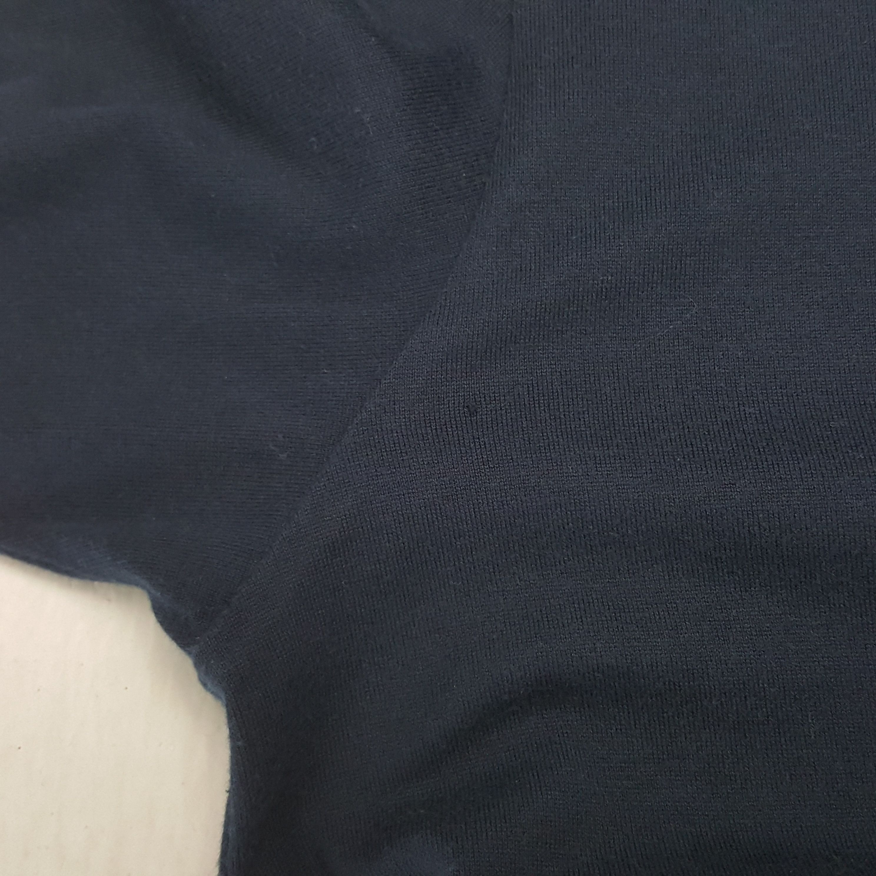 Burberry × Japanese Brand × Vintage Vintage Burberry London Custom Spell Out Tshirt Size US M / EU 48-50 / 2 - 6 Thumbnail