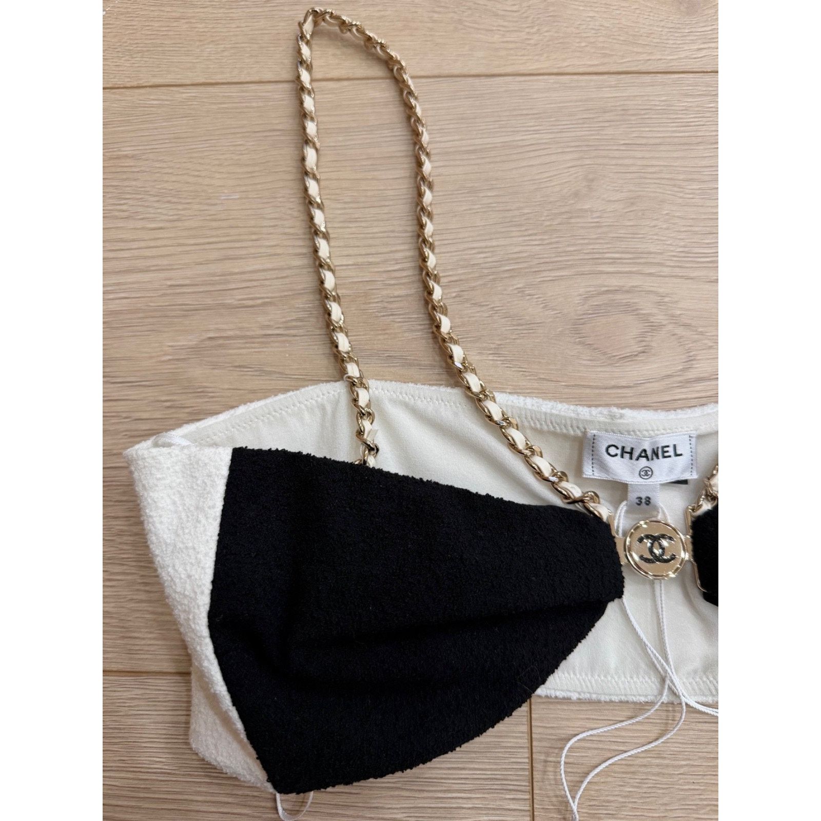Chanel Chanel 22S Black White Gold Chain CC Logo Top Bra 38 Size XS / US 0-2 / IT 36-38 - 7 Thumbnail