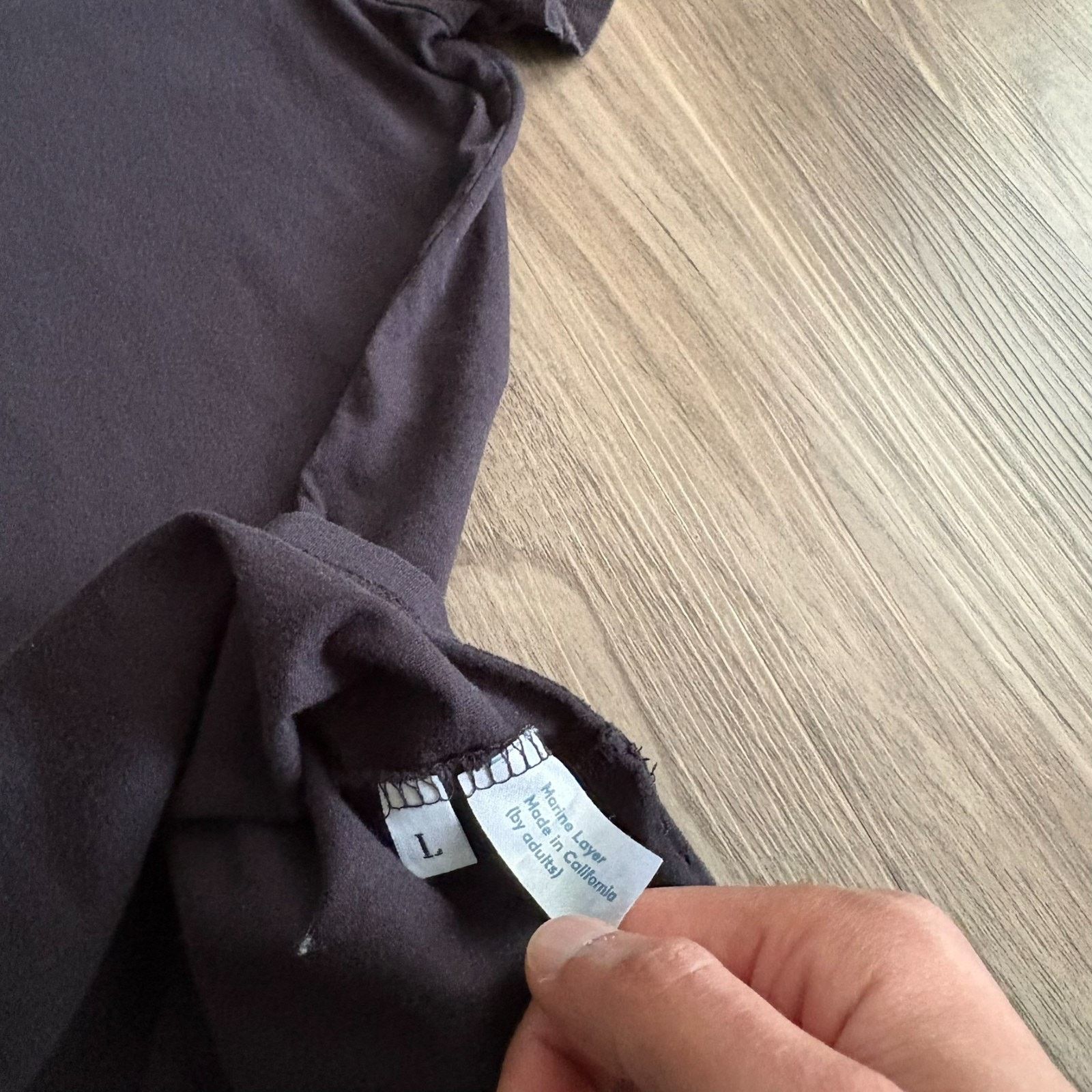 Marine Layer Marine Layer V-Neck T-Shirt Men's Size L Black Supima Modal Size US L / EU 52-54 / 3 - 3 Thumbnail