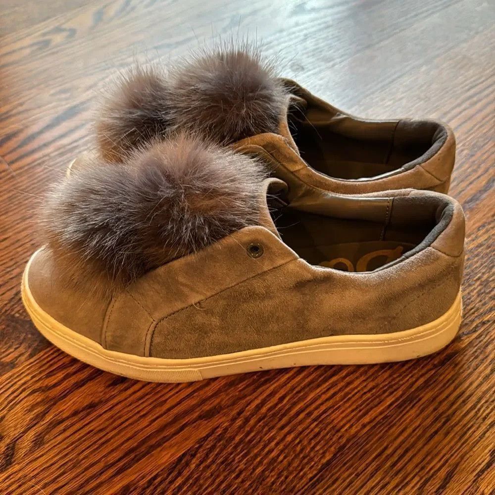 Sam Edelman Sam Edelman Leya gray suede faux fur puff ball pull on snea Size US 8.5 / IT 38.5 - 2 Thumbnail