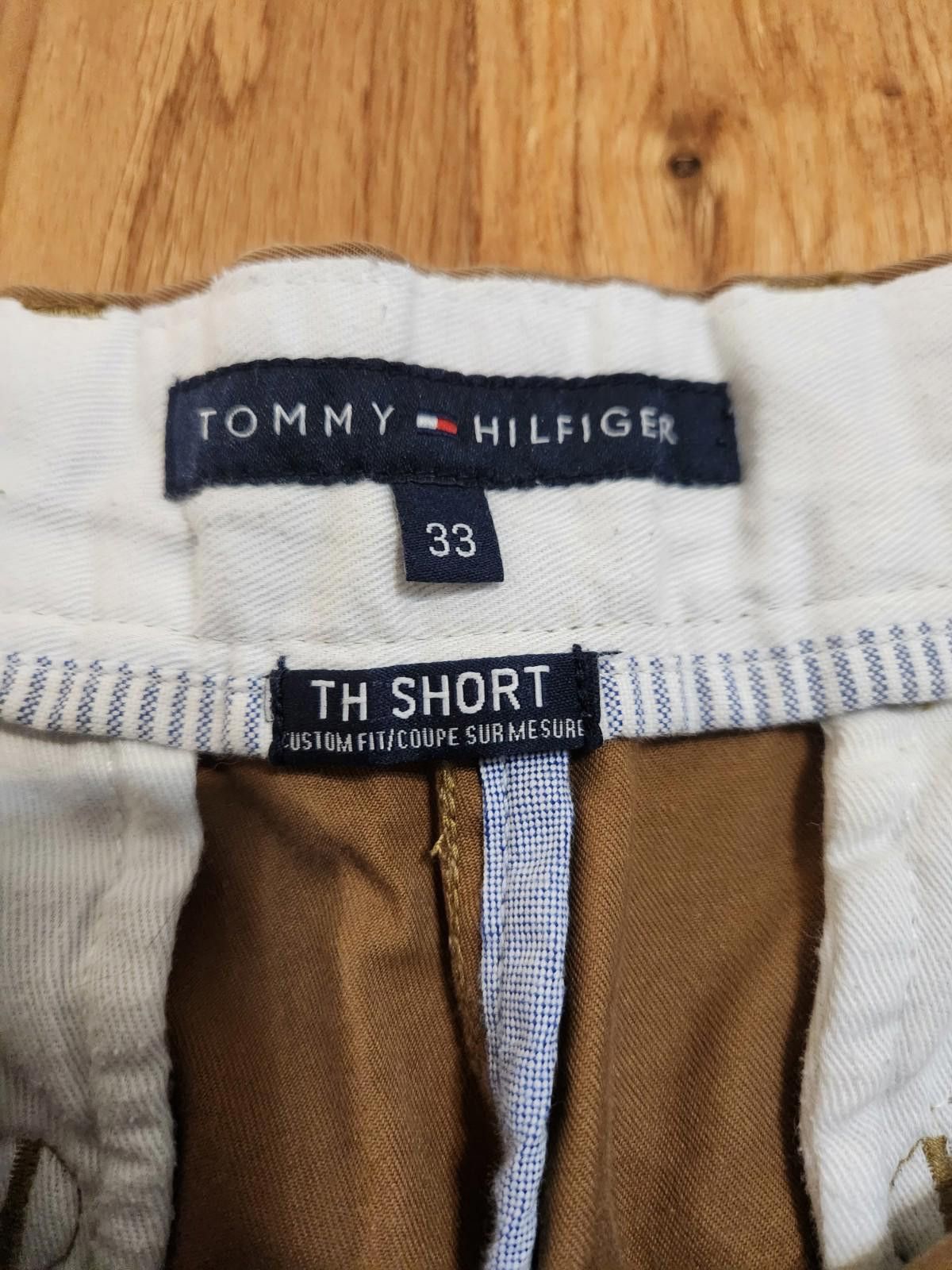 Tommy Hilfiger Tommy Hilfiger Chino Shorts Brown Men's 33 Size US 33 - 2 Thumbnail