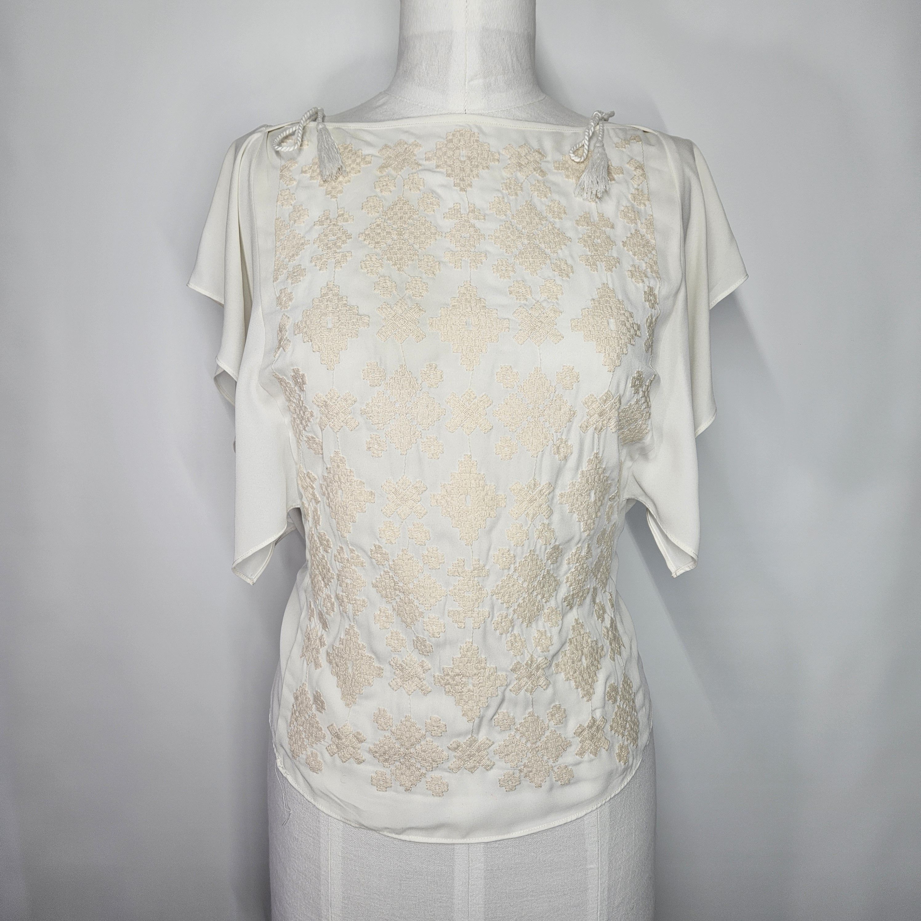 Mossimo Mossimo Size XS Blouse White Cream Embroidered Angel Sleeves Size XS / US 0-2 / IT 36-38 - 1 Thumbnail
