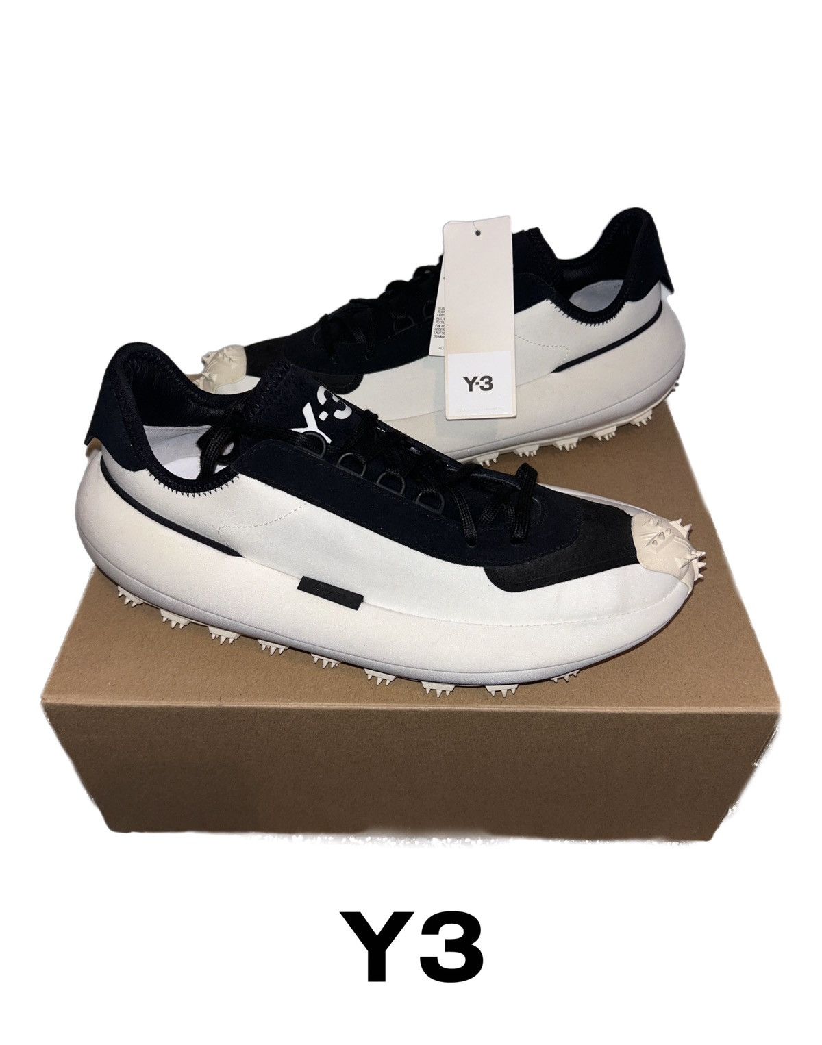 Y-3 Y-3 Makura 'White Black' Size US 10.5 / EU 43-44 - 1 Thumbnail