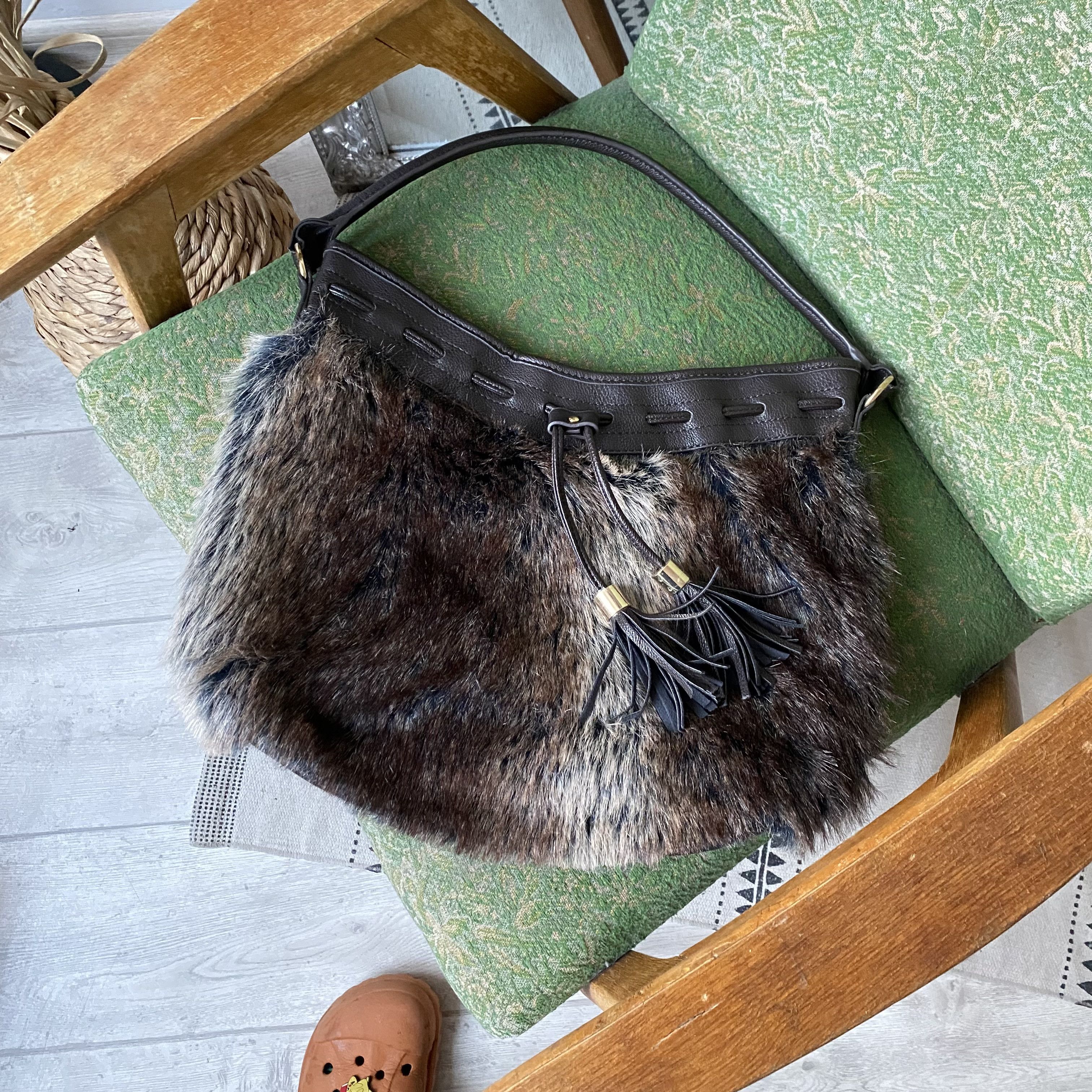 If Six Was Nine Vintage Y2K Fluffy Faux Fur Bags 2000s Avant-garde Size ONE SIZE - 9 Thumbnail