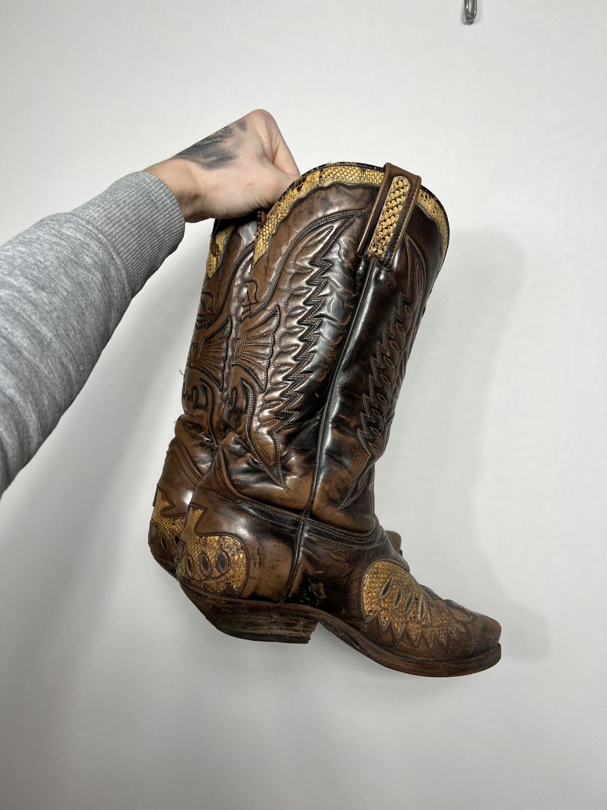 Vintage Vintage SENDRA Cowboy Leather Print Hand Tooled Boots Shoes Size US 10 / EU 43 - 12 Thumbnail
