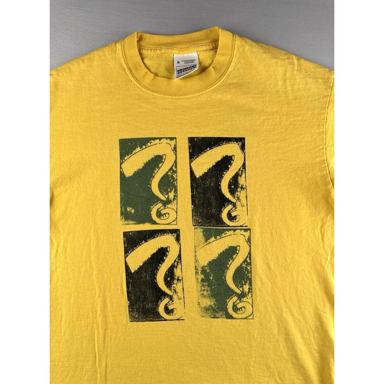 Vintage VINTAGE Screen Stars Tee 90s T-Shirt Mens M Yellow Cotton Short Sleeve Crew Neck 1990s 1990s Size US M / EU 48-50 / 2 - 2 Thumbnail