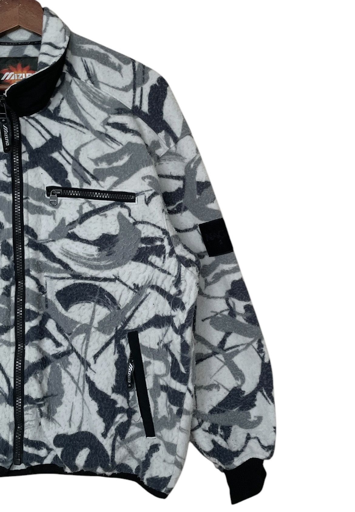 Mizuno Vintage Japanese Brand Mizuno Navajo Fleece Jacket 1990s Size US S / EU 44-46 / 1 - 4 Thumbnail