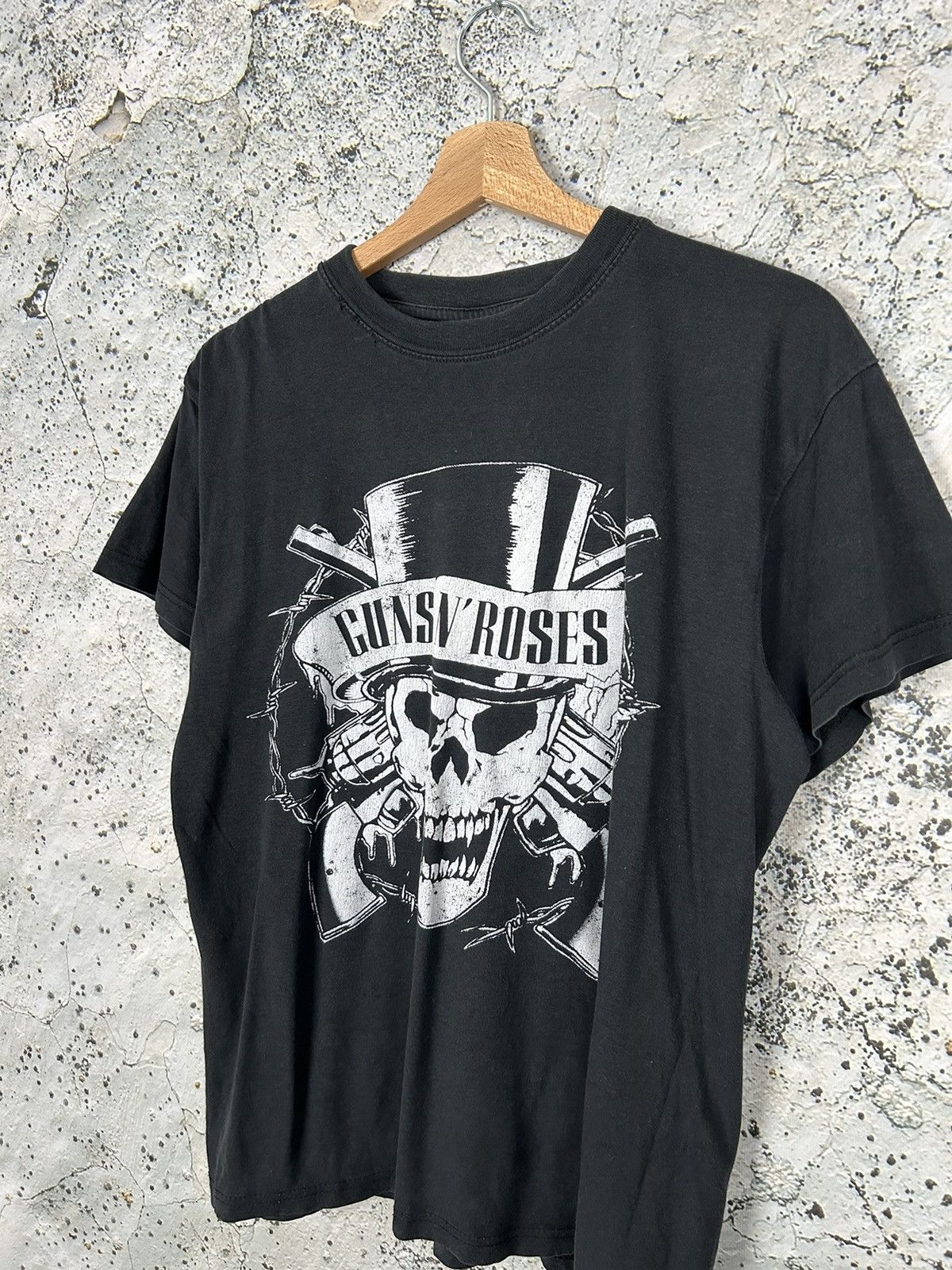 Band Tees Vintage Guns N Roses Rock Band Tee Metal 90s Graphic Size US S / EU 44-46 / 1 - 2 Thumbnail